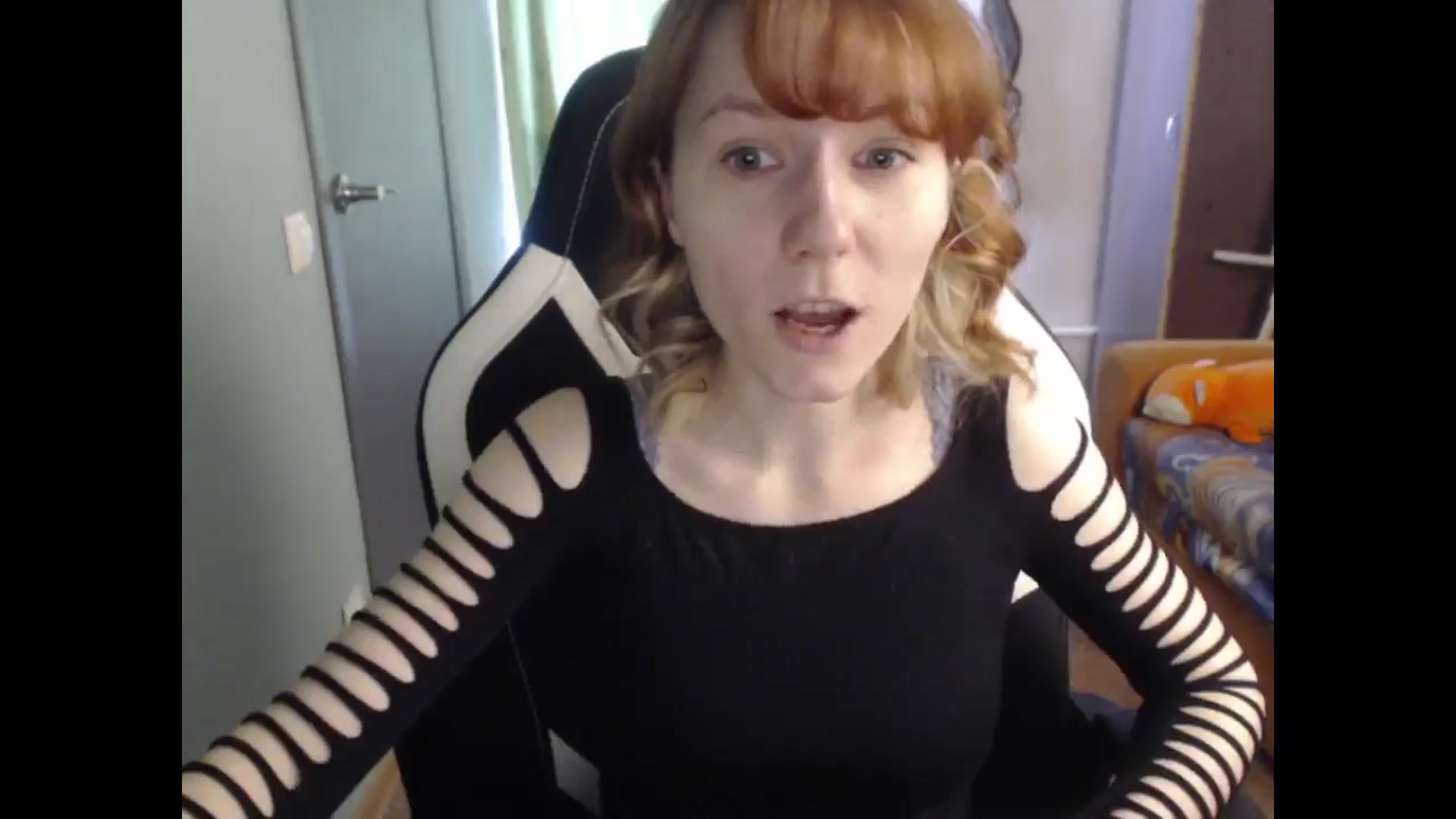 Gallery image thumbnail from NikiFoks18's myfreecams stream on, 03/12/2026, 07:22 image 14 of 20