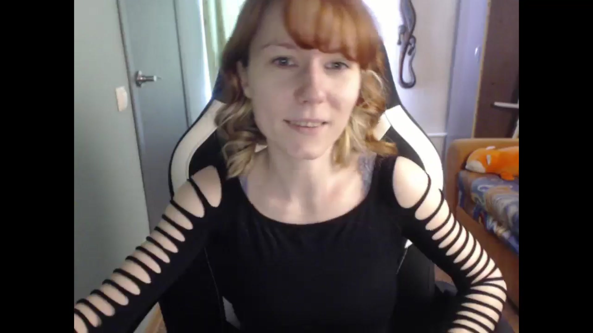 Gallery image thumbnail from NikiFoks18's myfreecams stream on, 03/12/2026, 07:22 image 15 of 20