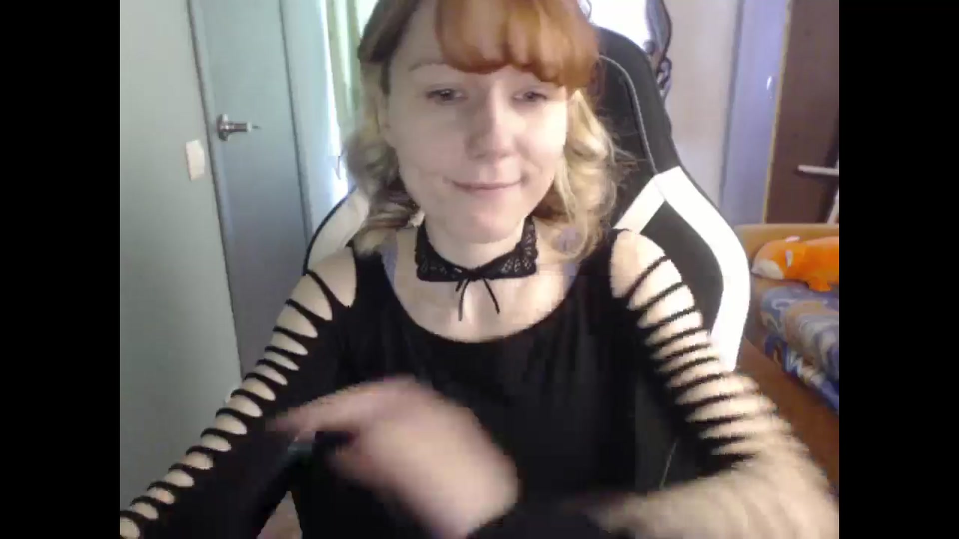 Gallery image thumbnail from NikiFoks18's myfreecams stream on, 03/12/2026, 09:13 image 14 of 20