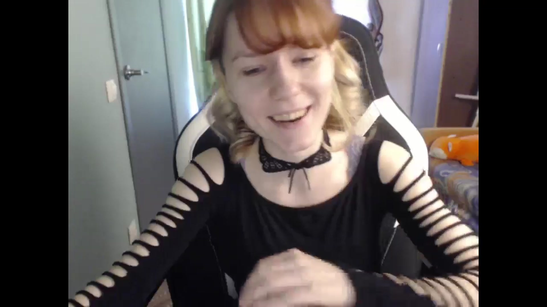 Gallery image thumbnail from NikiFoks18's myfreecams stream on, 03/12/2026, 09:13 image 3 of 20