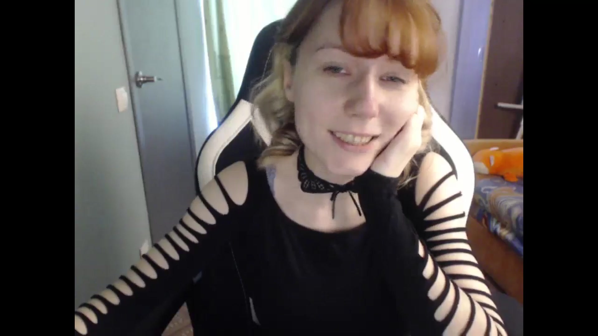 Gallery image thumbnail from NikiFoks18's myfreecams stream on, 03/12/2026, 09:13 image 6 of 20