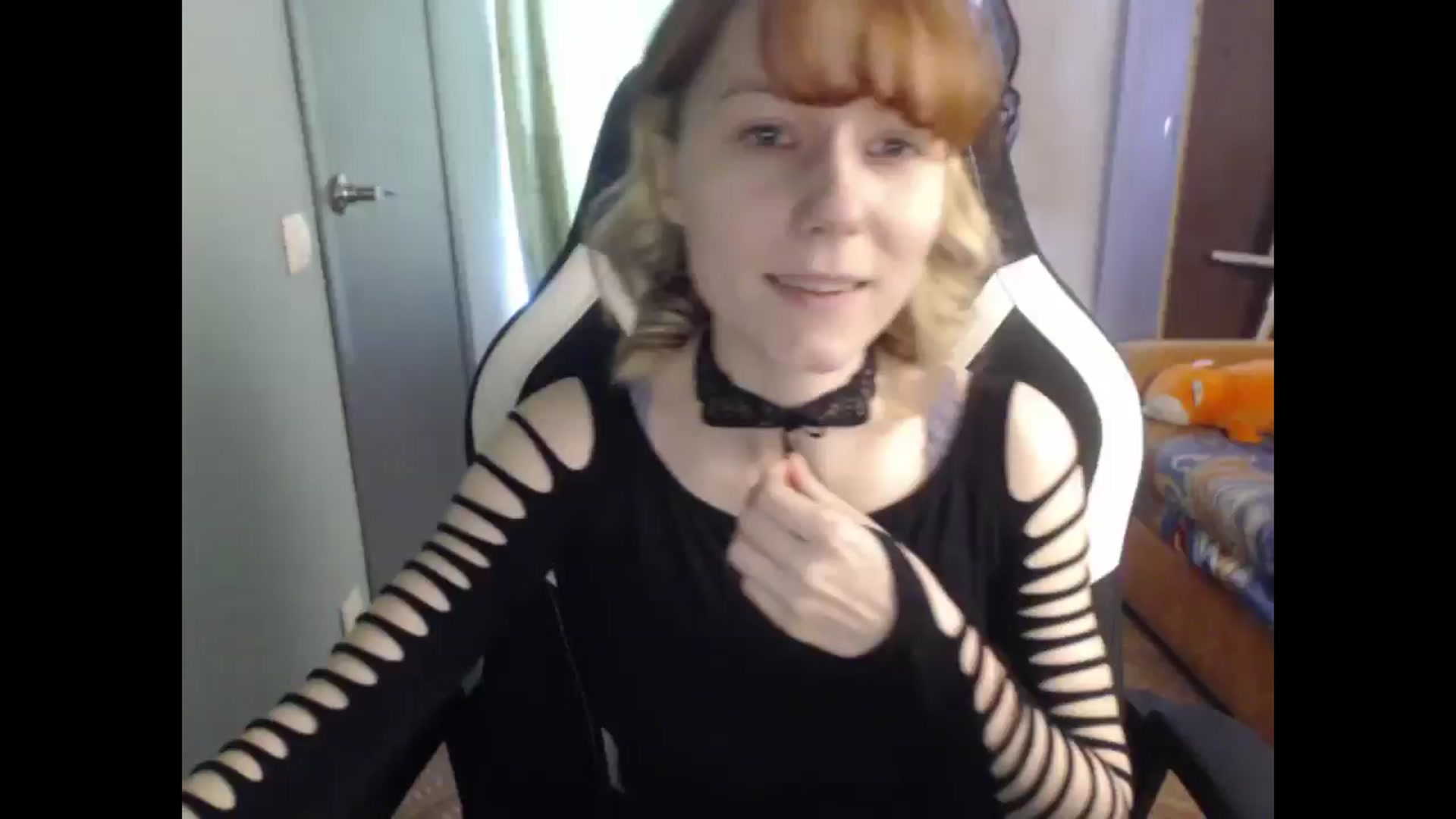 Gallery image thumbnail from NikiFoks18's myfreecams stream on, 03/12/2026, 09:13 image 15 of 20