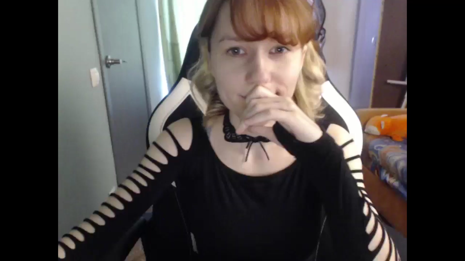 Gallery image thumbnail from NikiFoks18's myfreecams stream on, 03/12/2026, 09:13 image 1 of 20