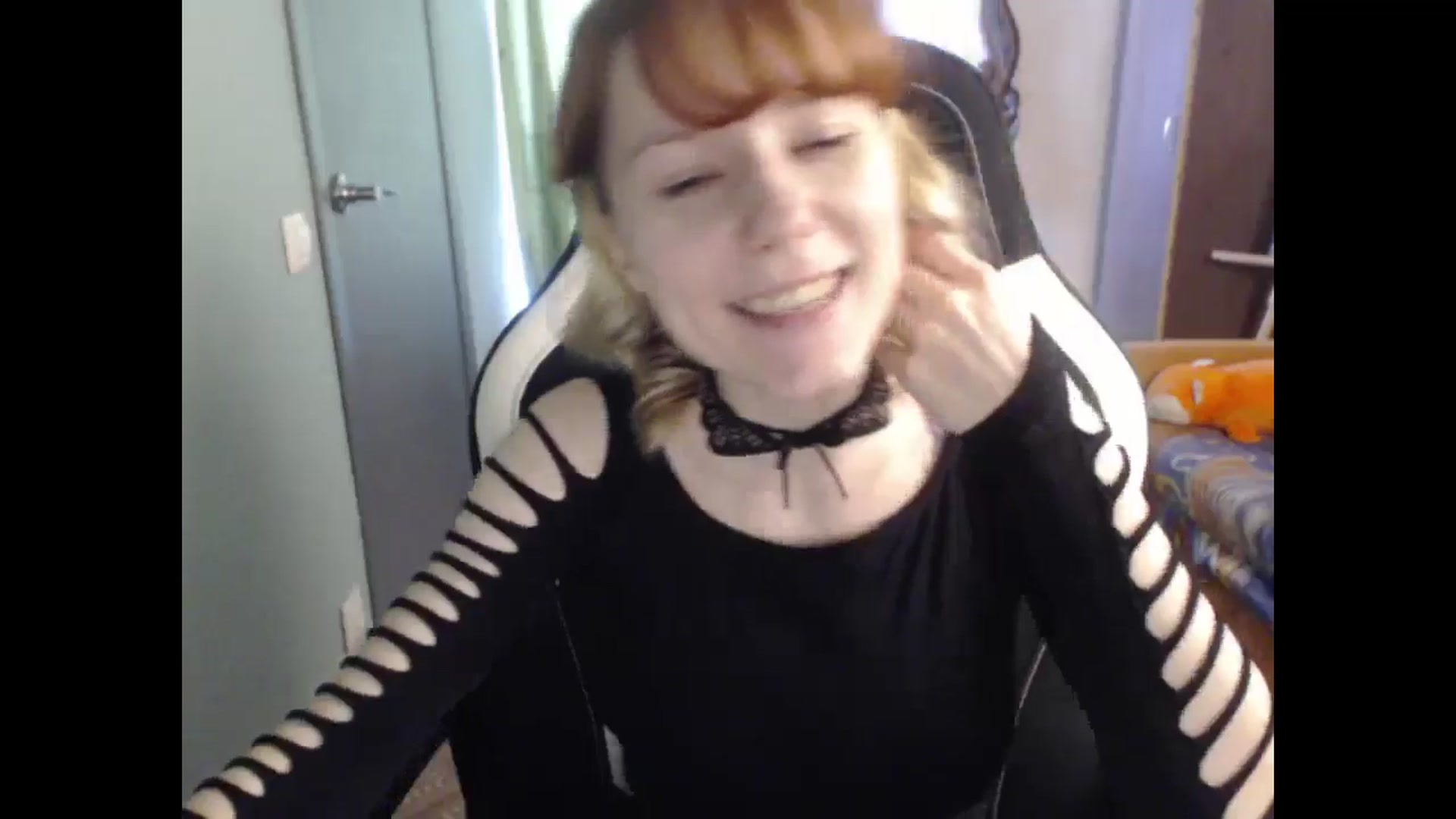 Gallery image thumbnail from NikiFoks18's myfreecams stream on, 03/12/2026, 09:13 image 4 of 20