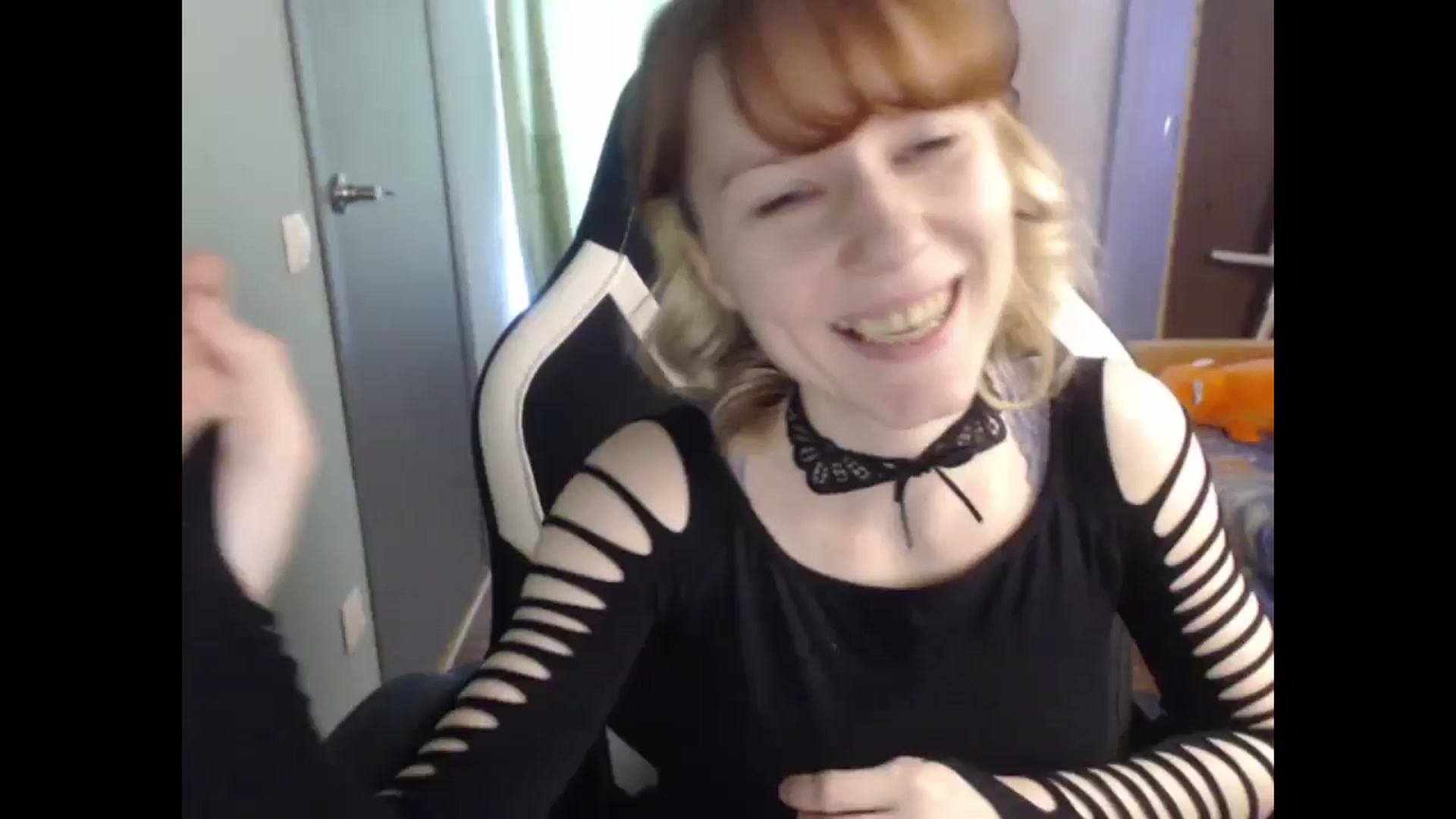 Gallery image thumbnail from NikiFoks18's myfreecams stream on, 03/12/2026, 09:13 image 5 of 20