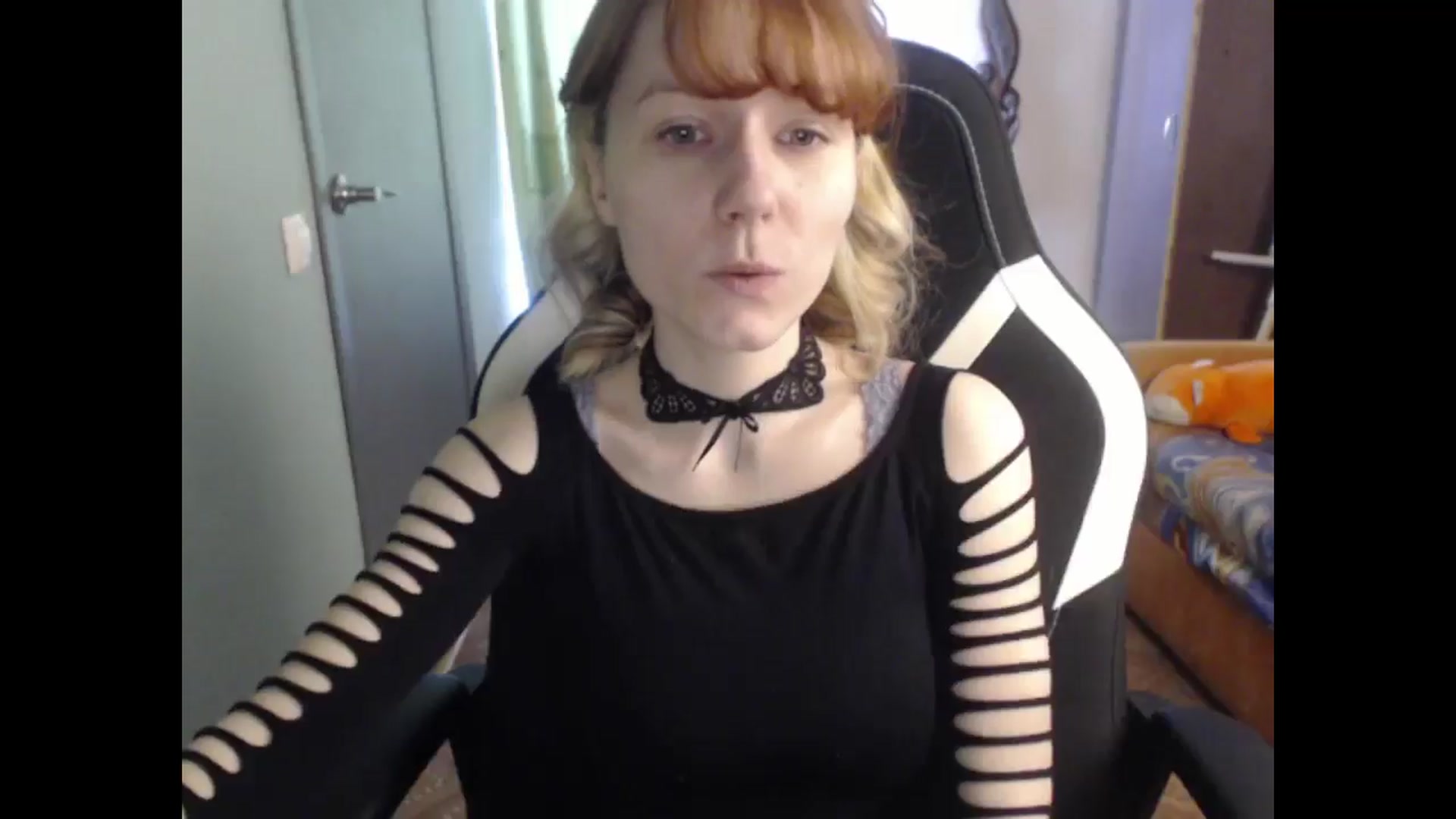 Gallery image thumbnail from NikiFoks18's myfreecams stream on, 03/12/2026, 09:13 image 17 of 20