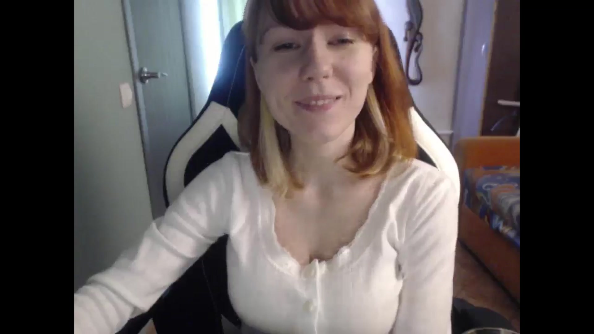 Gallery image thumbnail from NikiFoks18's myfreecams stream on, 03/26/2026, 08:01 image 8 of 20