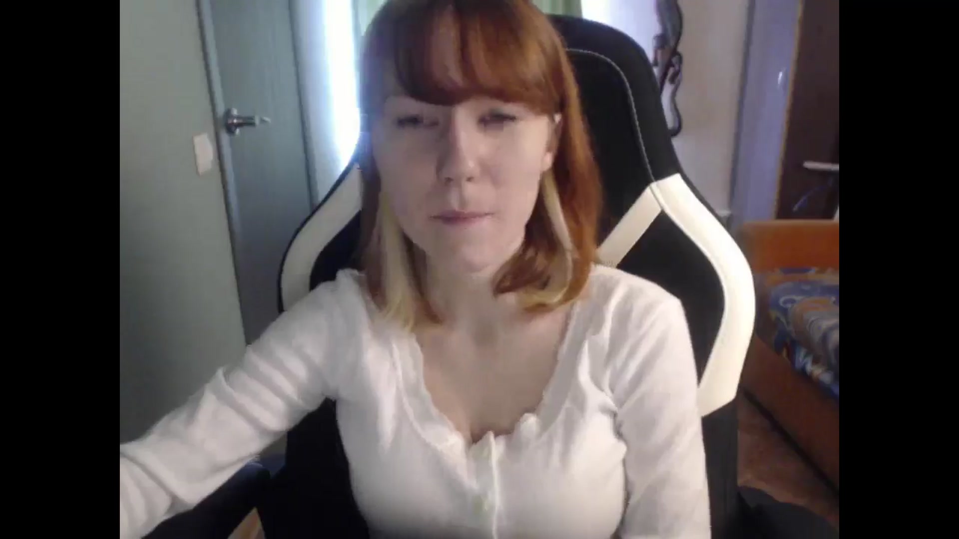 Gallery image thumbnail from NikiFoks18's myfreecams stream on, 03/26/2026, 08:01 image 2 of 20