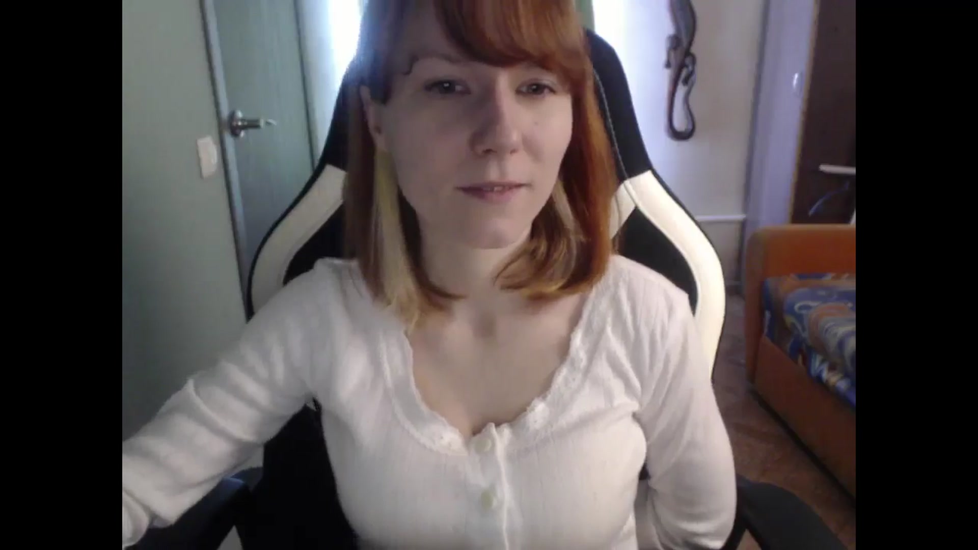 Gallery image thumbnail from NikiFoks18's myfreecams stream on, 03/26/2026, 08:01 image 19 of 20
