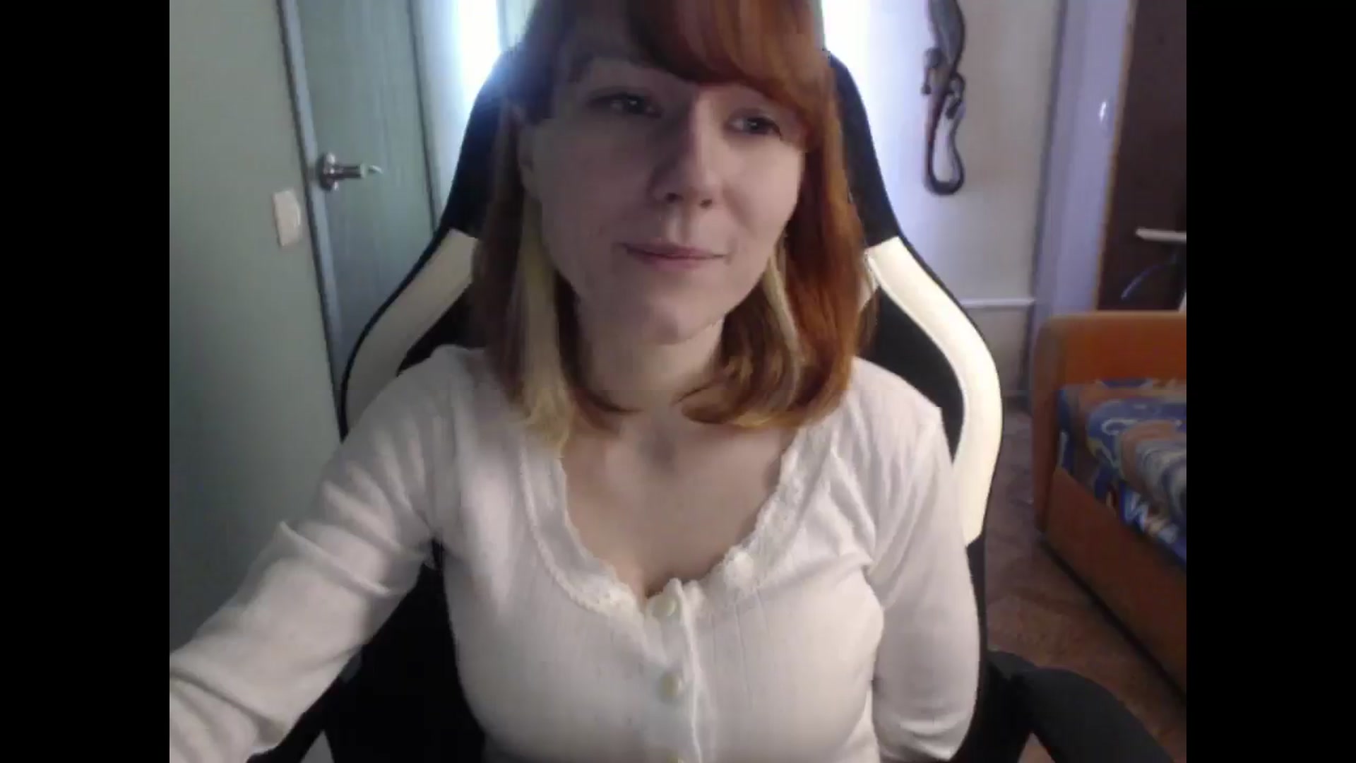Gallery image thumbnail from NikiFoks18's myfreecams stream on, 03/26/2026, 08:01 image 20 of 20