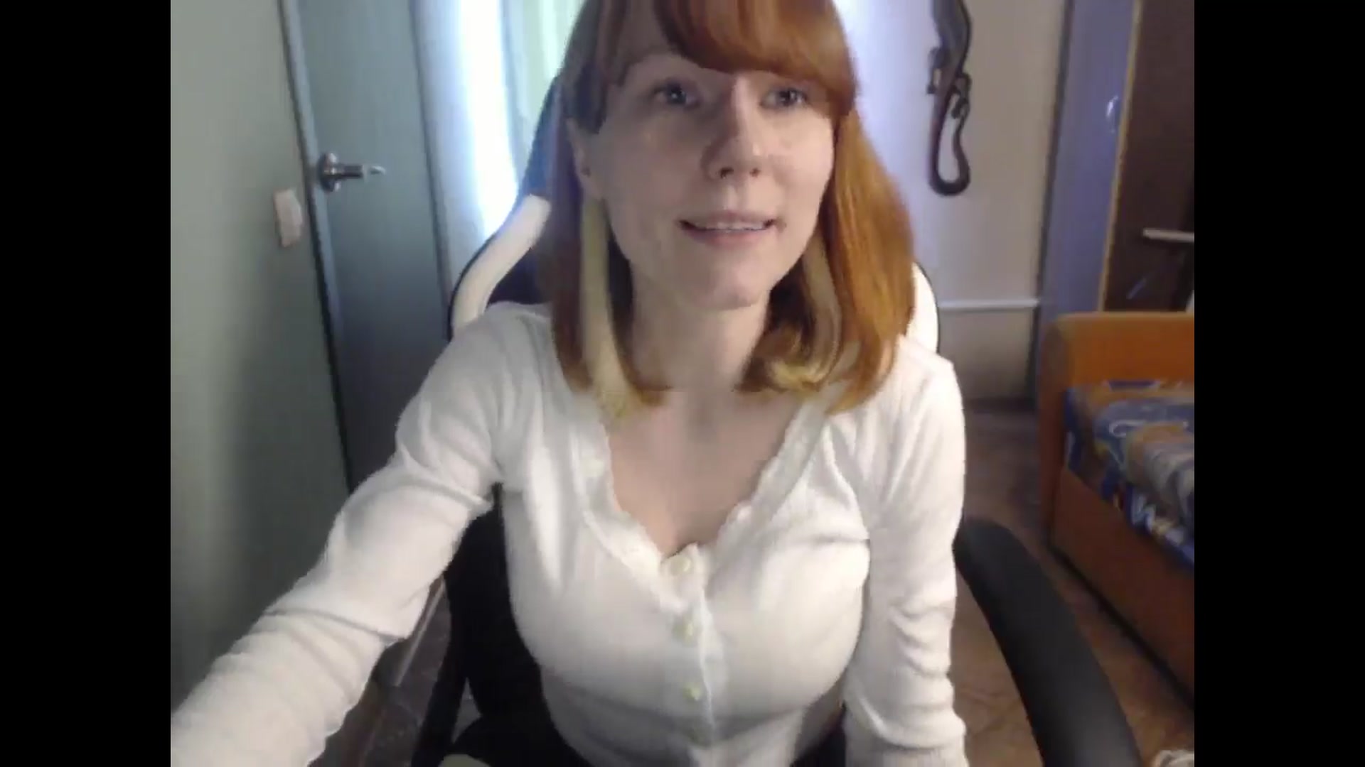 Gallery image thumbnail from NikiFoks18's myfreecams stream on, 03/26/2026, 10:11 image 12 of 20