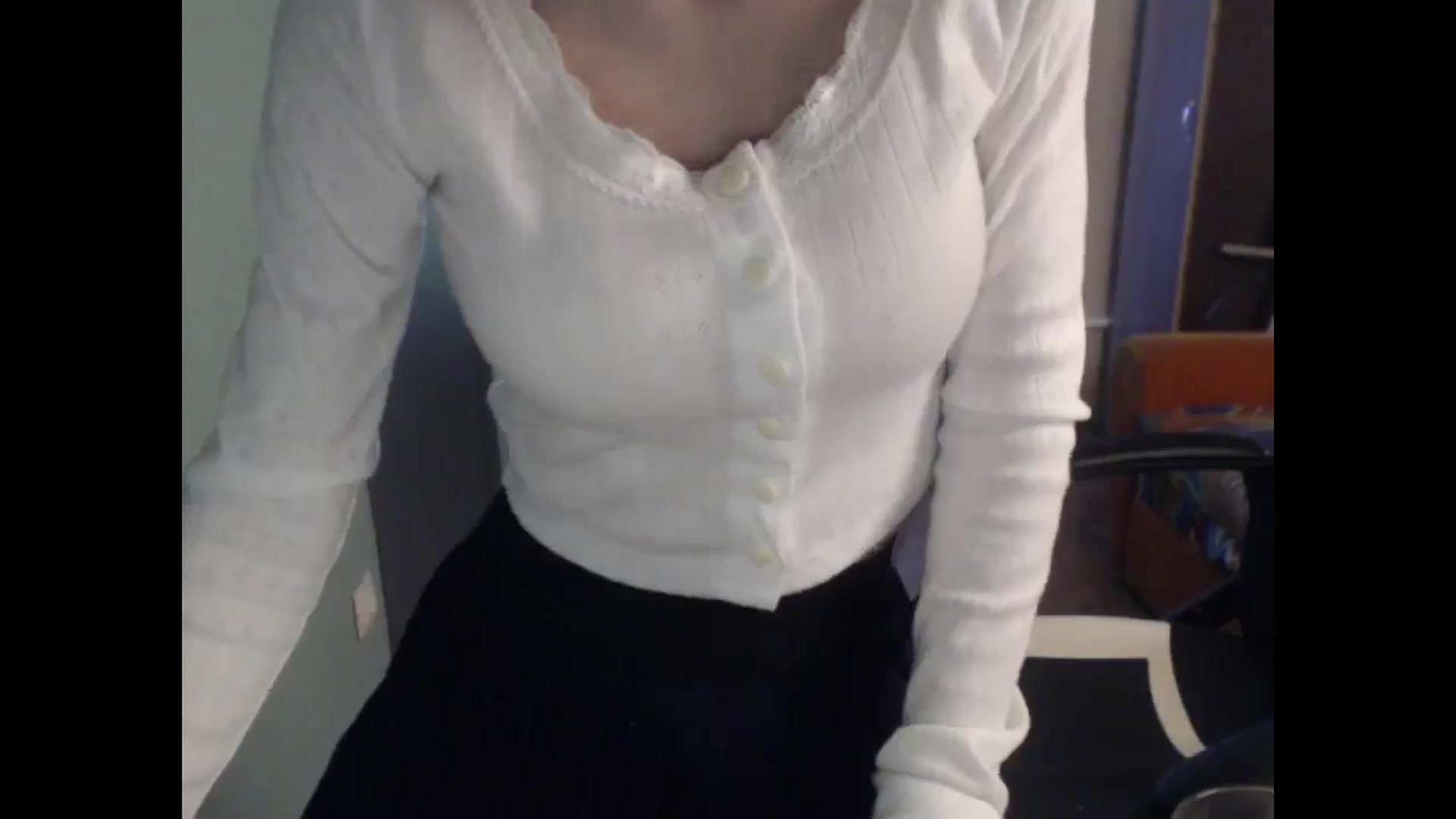 Gallery image thumbnail from NikiFoks18's myfreecams stream on, 03/26/2026, 10:11 image 9 of 20