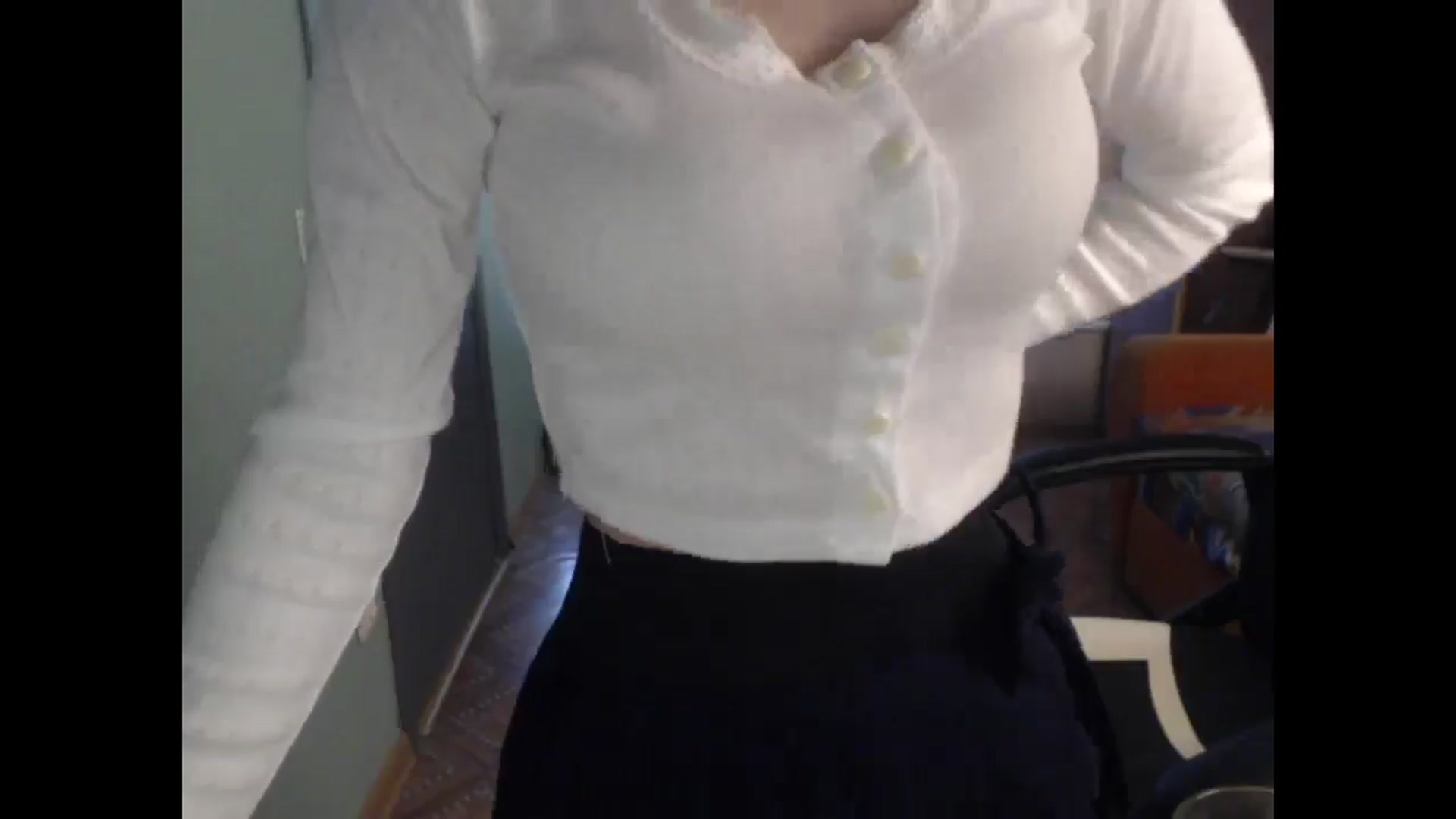 Gallery image thumbnail from NikiFoks18's myfreecams stream on, 03/26/2026, 10:11 image 7 of 20
