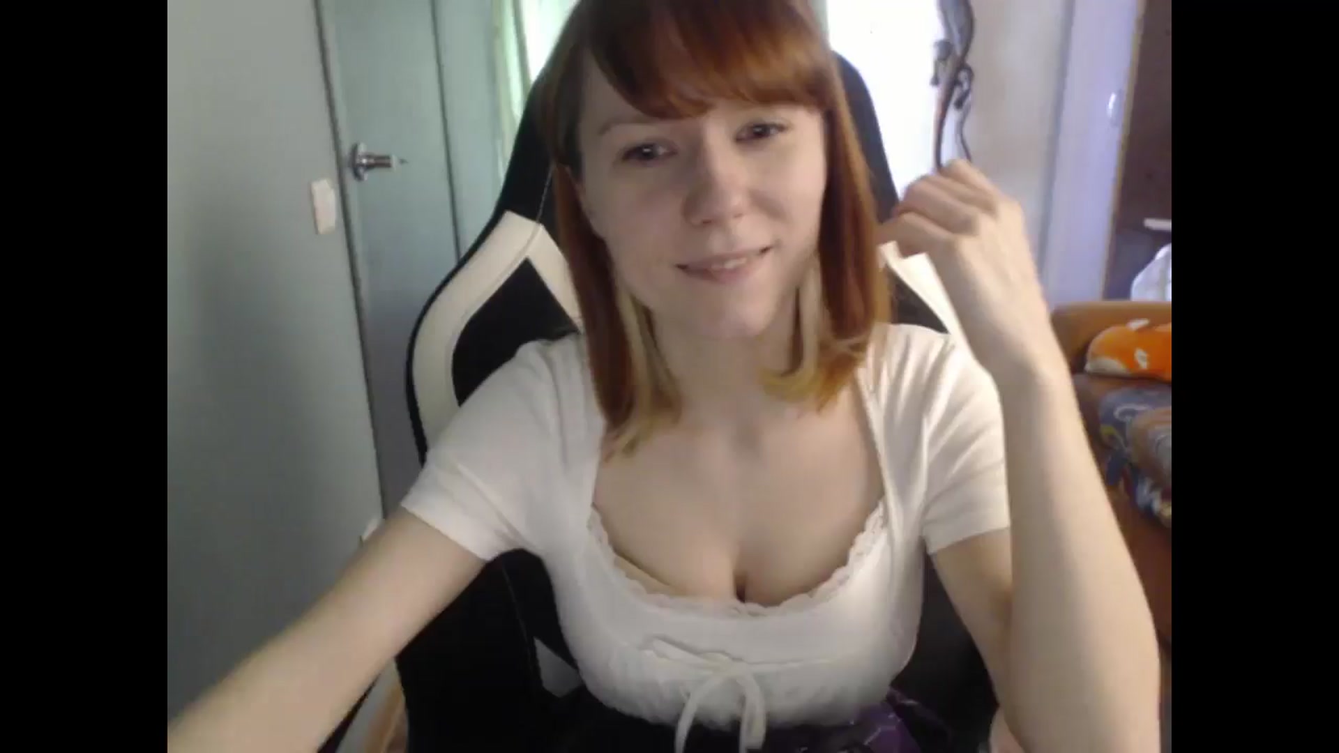 Gallery image thumbnail from NikiFoks18's myfreecams stream on, 03/27/2026, 06:36 image 1 of 20