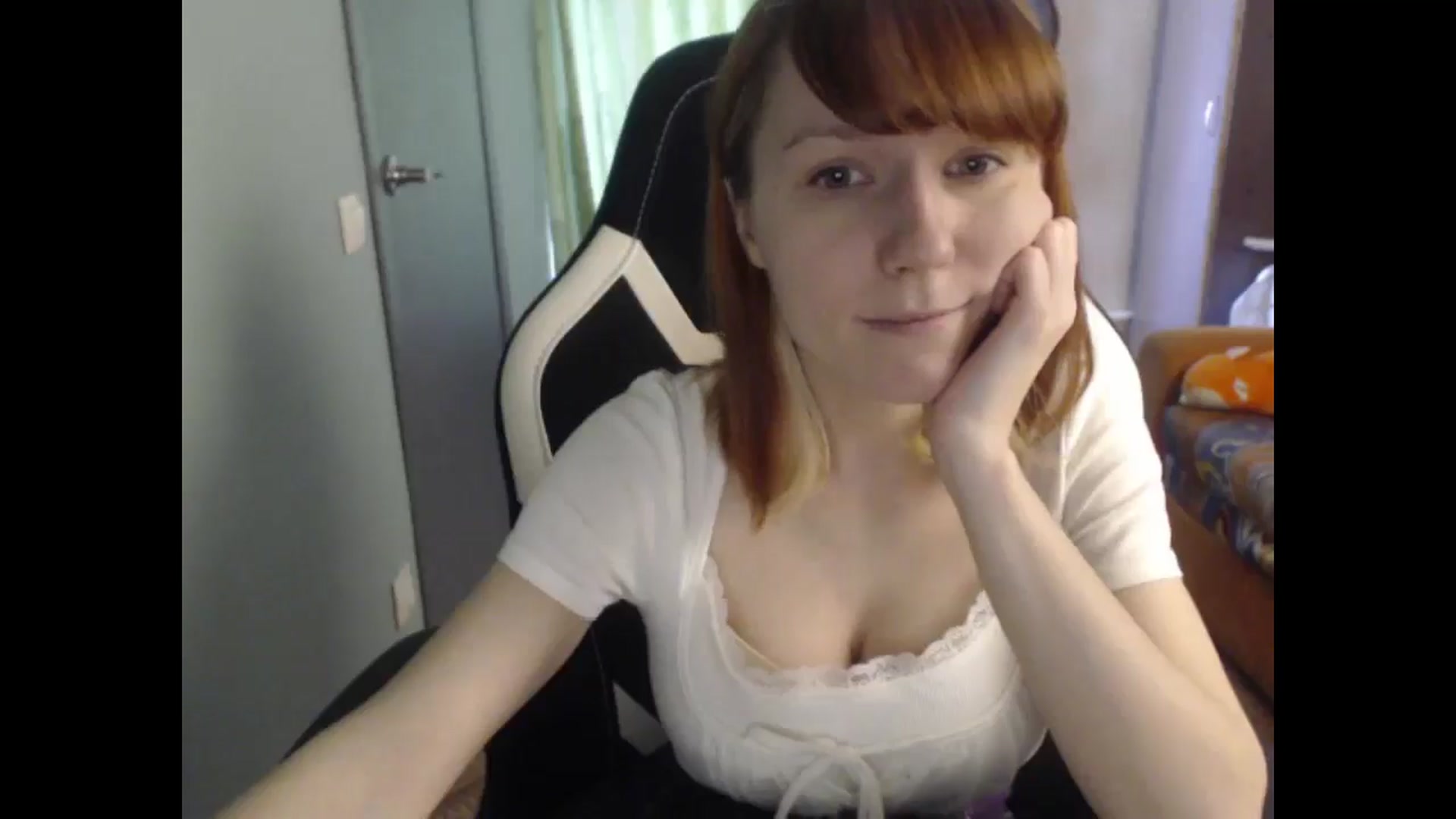 Gallery image thumbnail from NikiFoks18's myfreecams stream on, 03/27/2026, 07:20 image 17 of 20