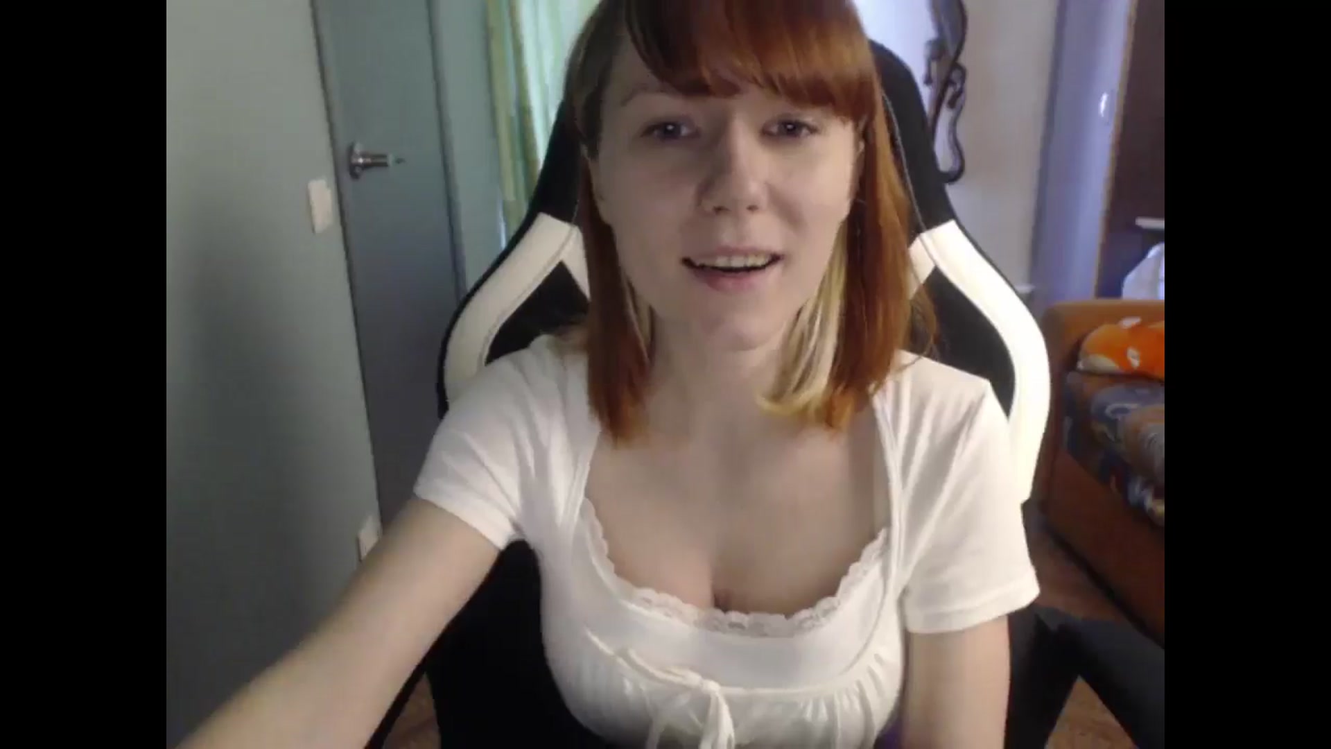 Gallery image thumbnail from NikiFoks18's myfreecams stream on, 03/27/2026, 08:27 image 15 of 20