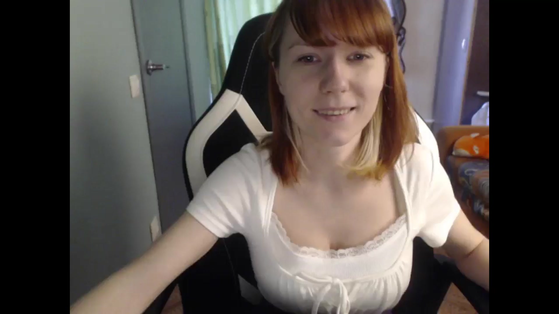 Gallery image thumbnail from NikiFoks18's myfreecams stream on, 03/27/2026, 08:27 image 19 of 20