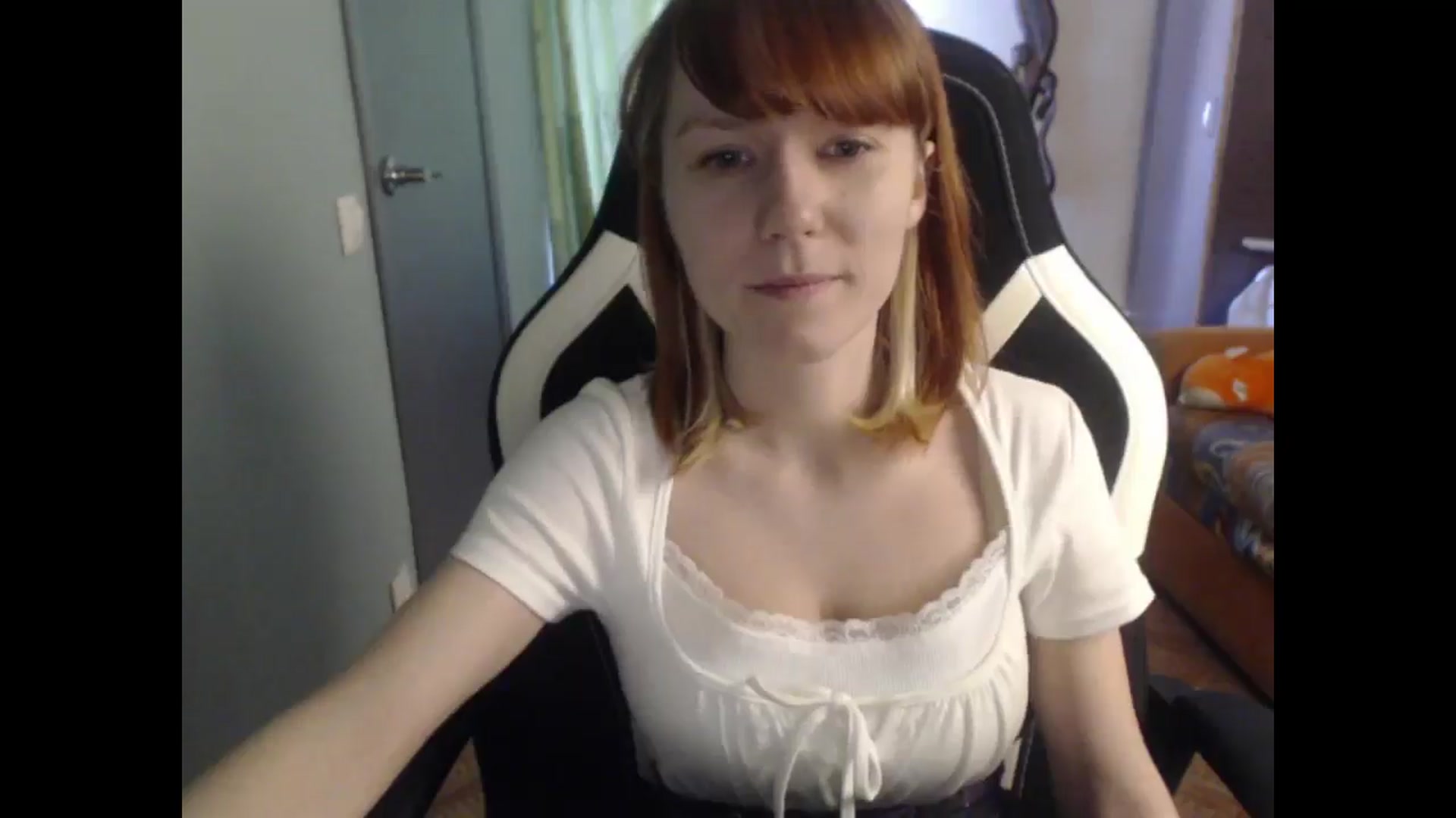 Gallery image thumbnail from NikiFoks18's myfreecams stream on, 03/27/2026, 08:27 image 5 of 20
