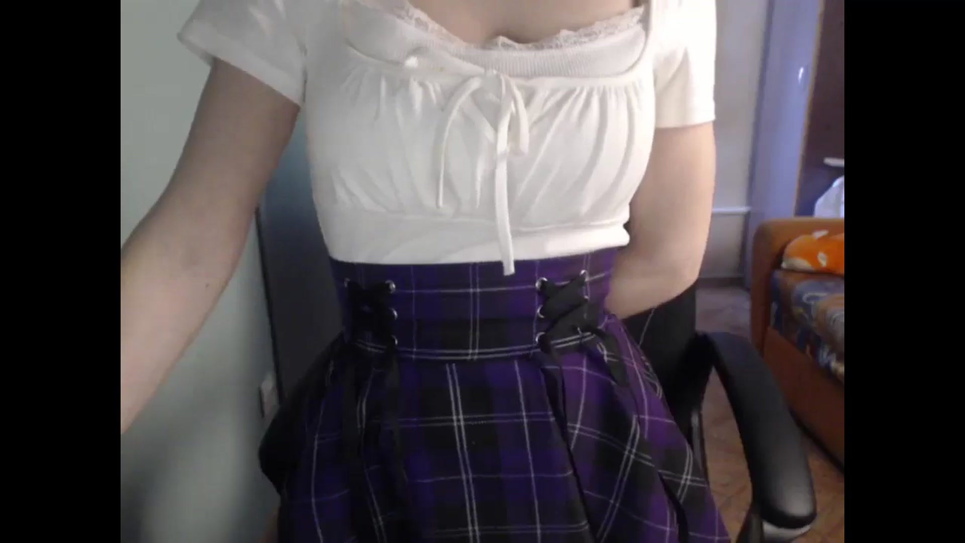 Gallery image thumbnail from NikiFoks18's myfreecams stream on, 03/27/2026, 08:57 image 14 of 20