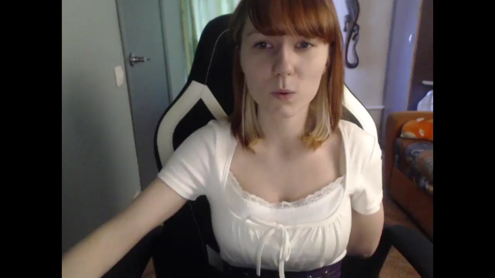 Gallery image thumbnail from NikiFoks18's myfreecams stream on, 03/27/2026, 08:57 image 1 of 20