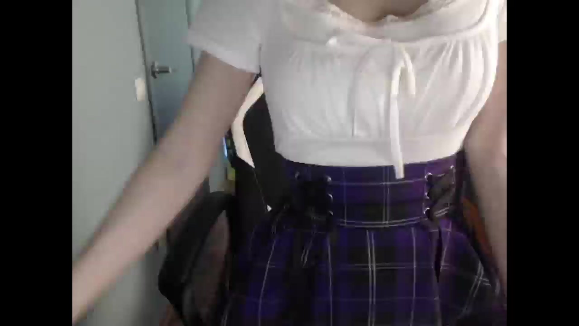 Gallery image thumbnail from NikiFoks18's myfreecams stream on, 03/27/2026, 08:57 image 17 of 20