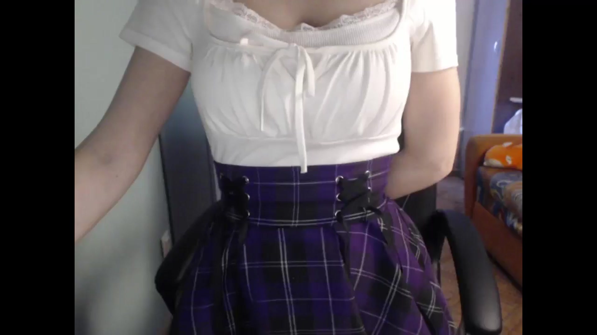 Gallery image thumbnail from NikiFoks18's myfreecams stream on, 03/27/2026, 08:57 image 12 of 20