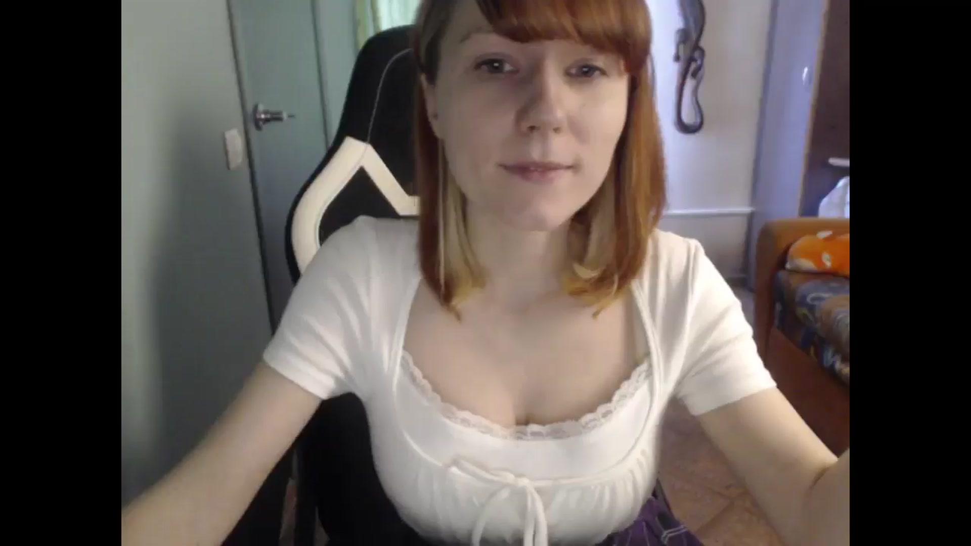 Gallery image thumbnail from NikiFoks18's myfreecams stream on, 03/27/2026, 08:57 image 20 of 20