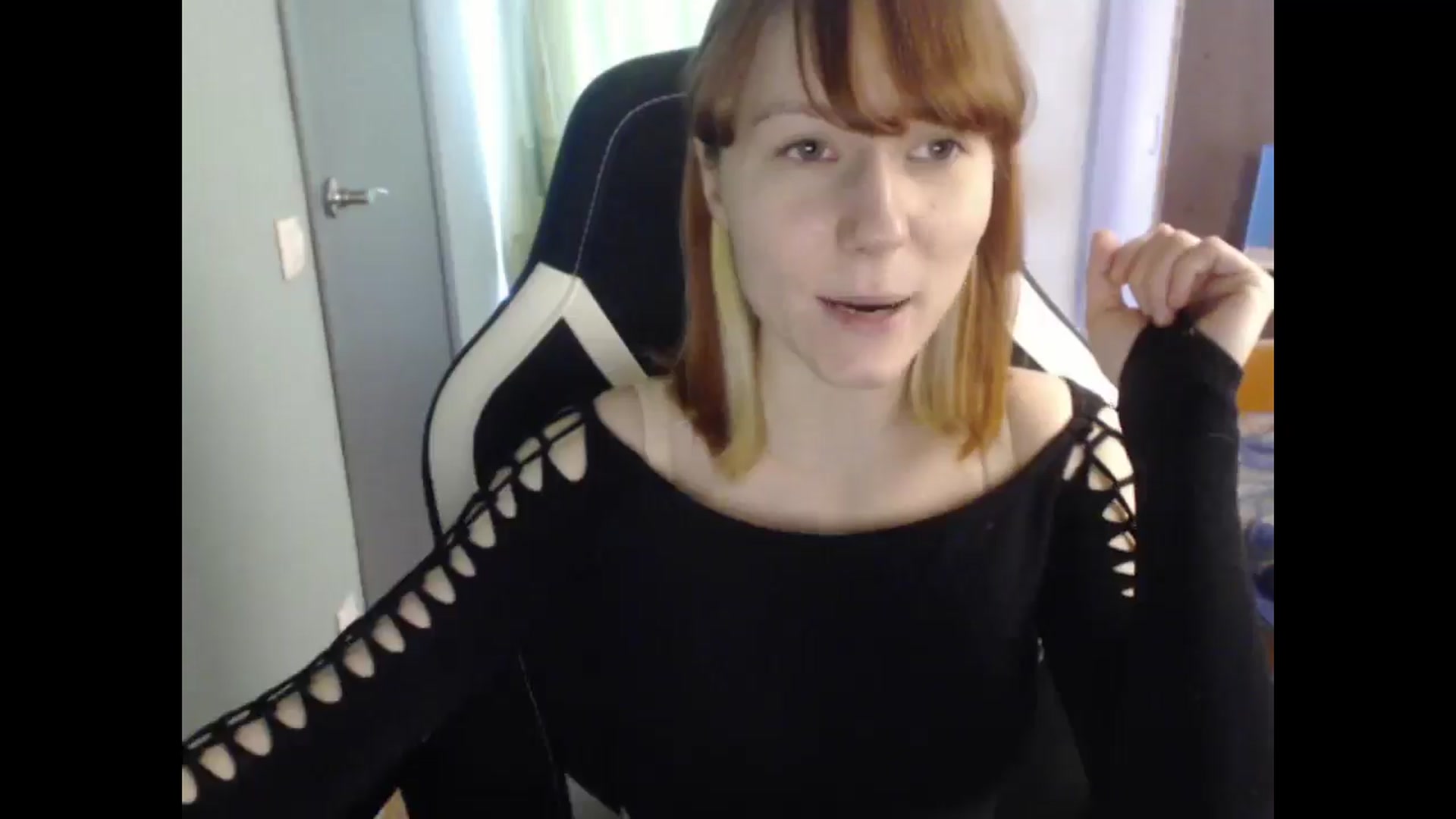 Gallery image thumbnail from NikiFoks18's myfreecams stream on, 03/29/2026, 08:23 image 4 of 20