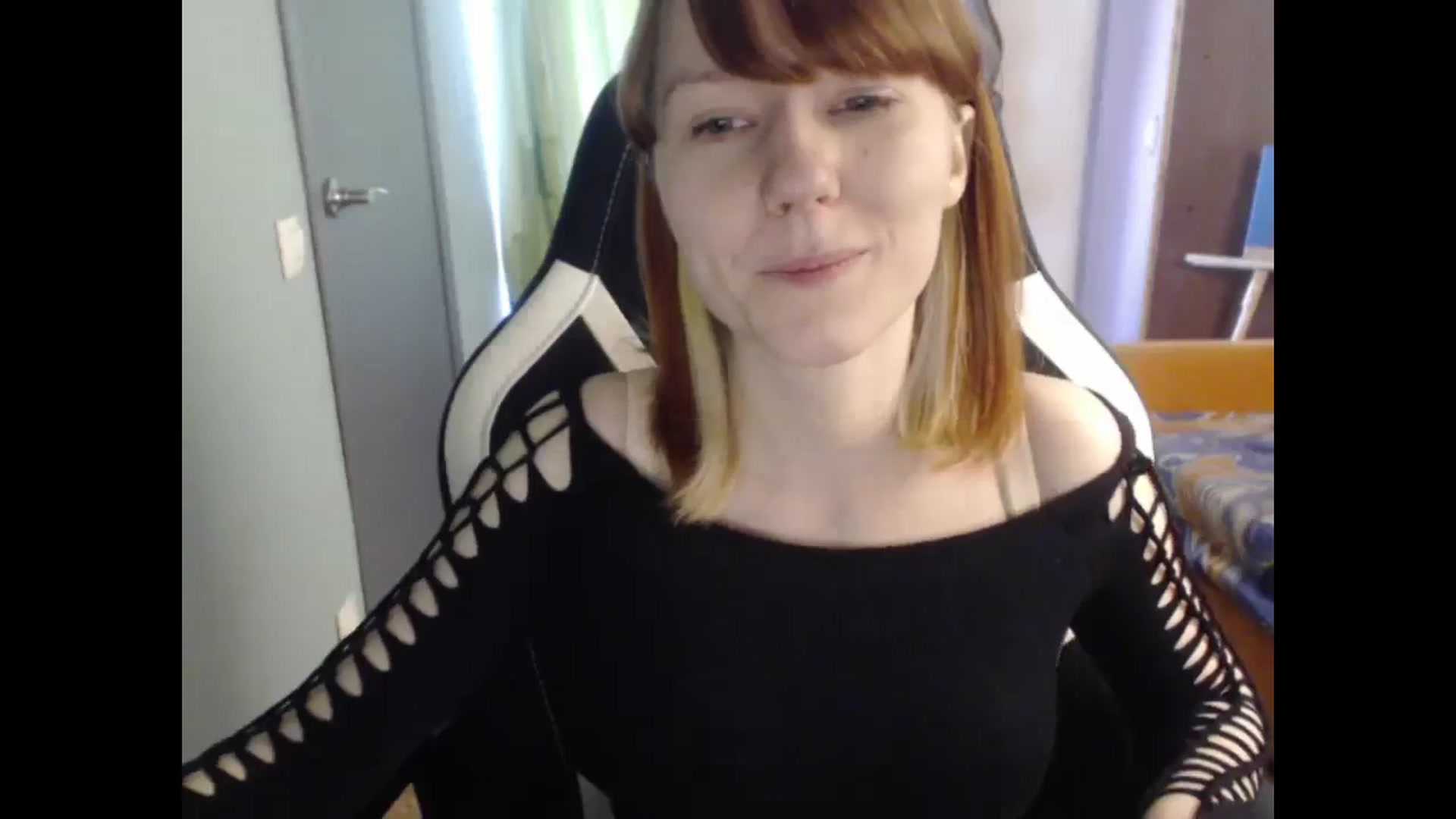 Gallery image thumbnail from NikiFoks18's myfreecams stream on, 03/29/2026, 08:23 image 20 of 20