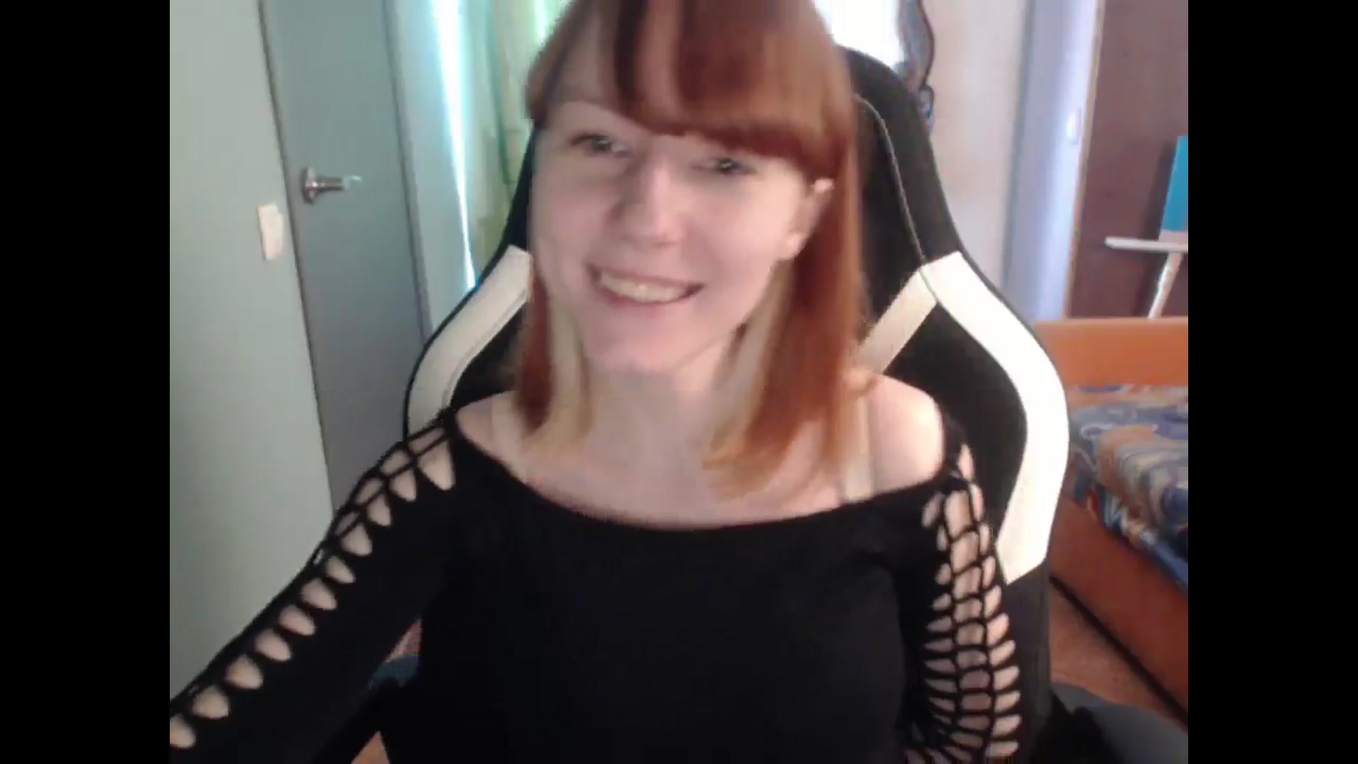 Gallery image thumbnail from NikiFoks18's myfreecams stream on, 03/29/2026, 08:23 image 16 of 20