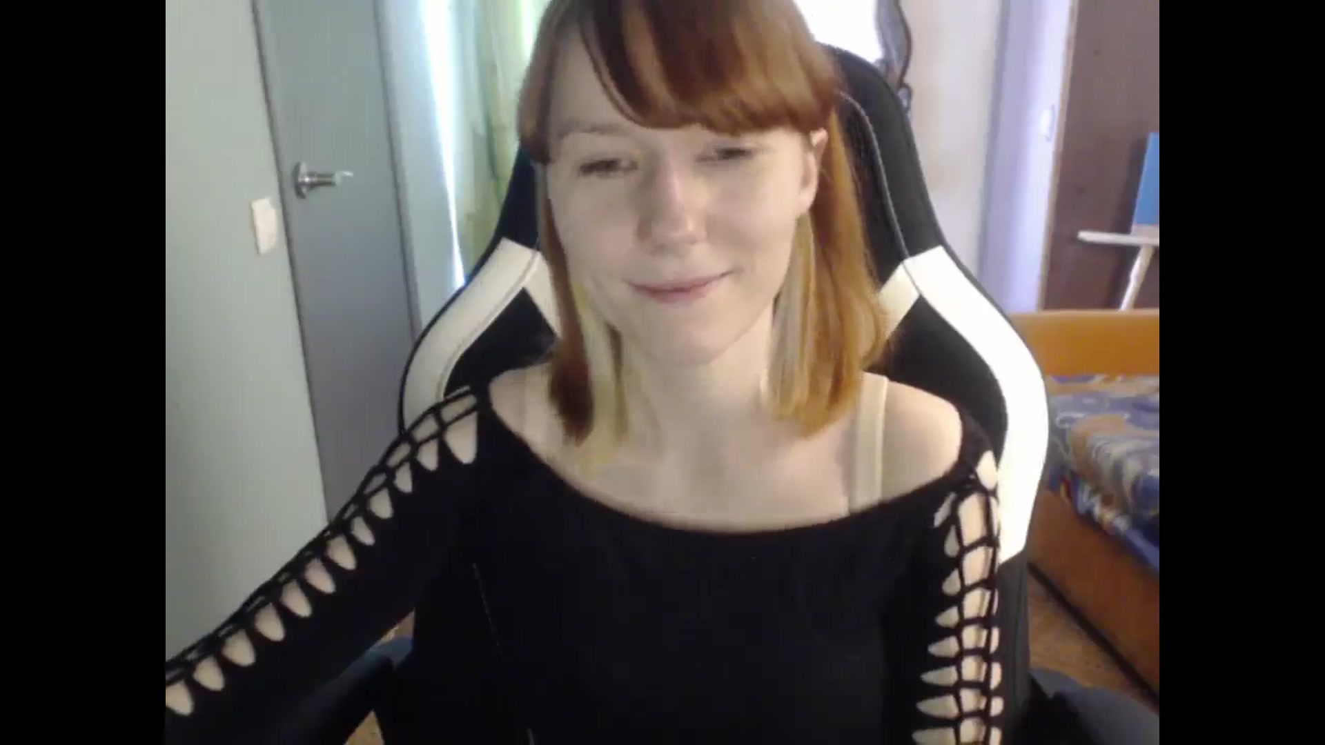 Gallery image thumbnail from NikiFoks18's myfreecams stream on, 03/29/2026, 08:23 image 9 of 20