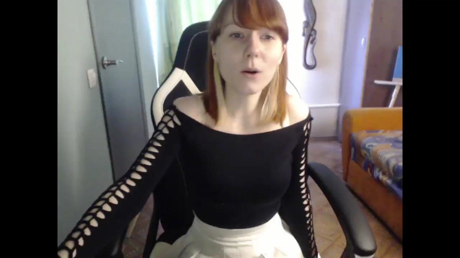 Gallery image thumbnail from NikiFoks18's myfreecams stream on, 03/29/2026, 09:27 image 4 of 20