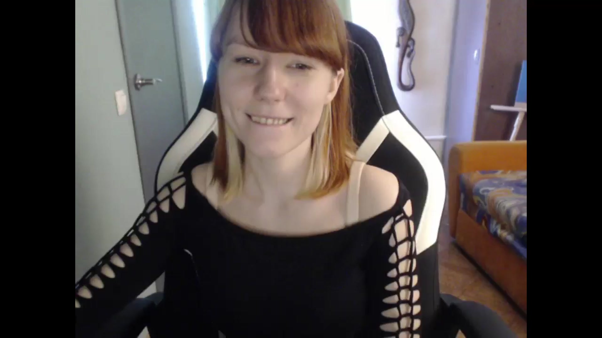 Gallery image thumbnail from NikiFoks18's myfreecams stream on, 03/29/2026, 09:27 image 1 of 20