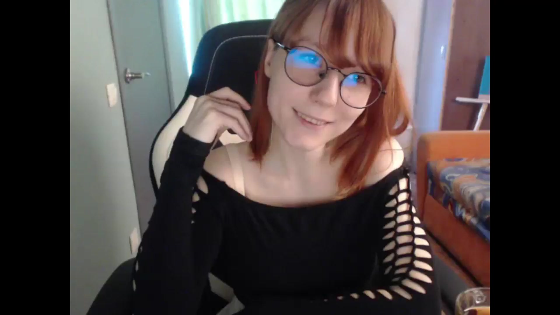 Gallery image thumbnail from NikiFoks18's myfreecams stream on, 03/29/2026, 09:27 image 19 of 20
