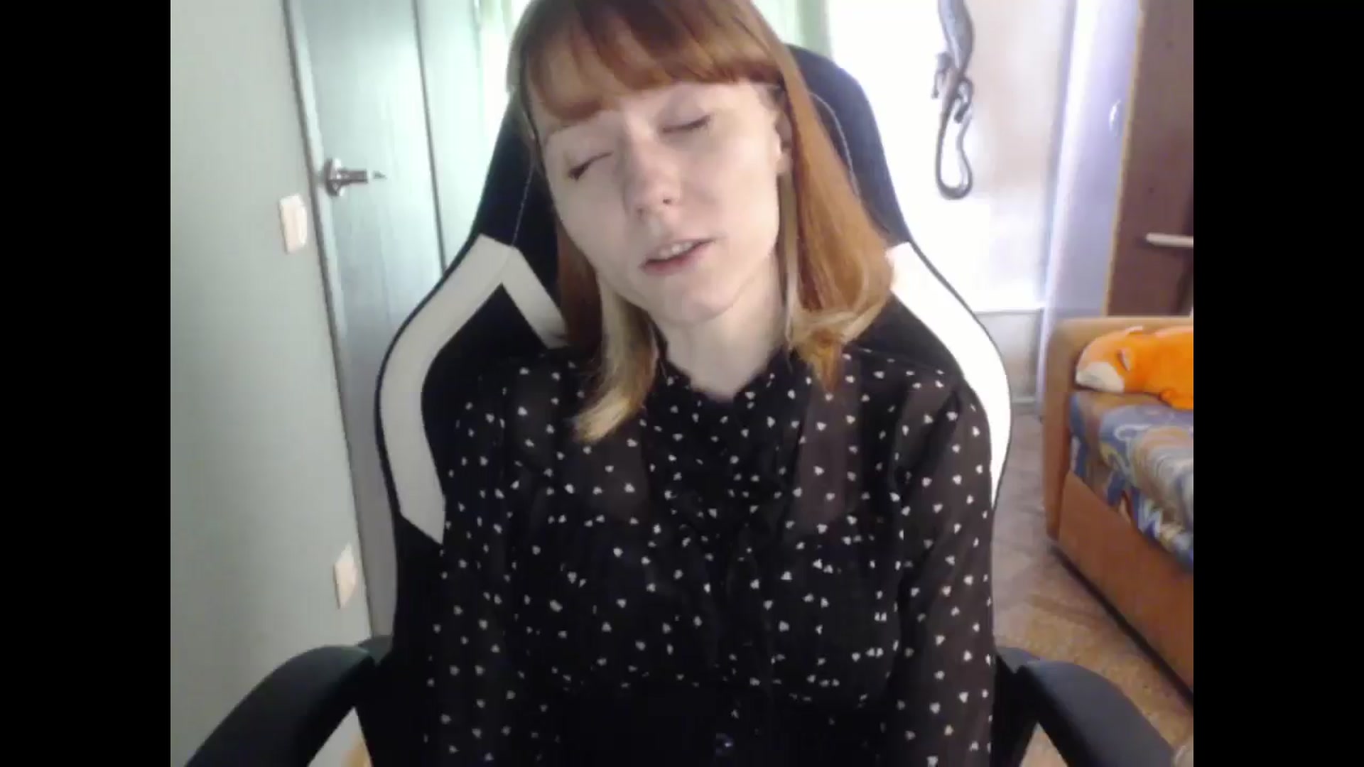 Gallery image thumbnail from NikiFoks18's myfreecams stream on, 03/30/2026, 06:14 image 19 of 20