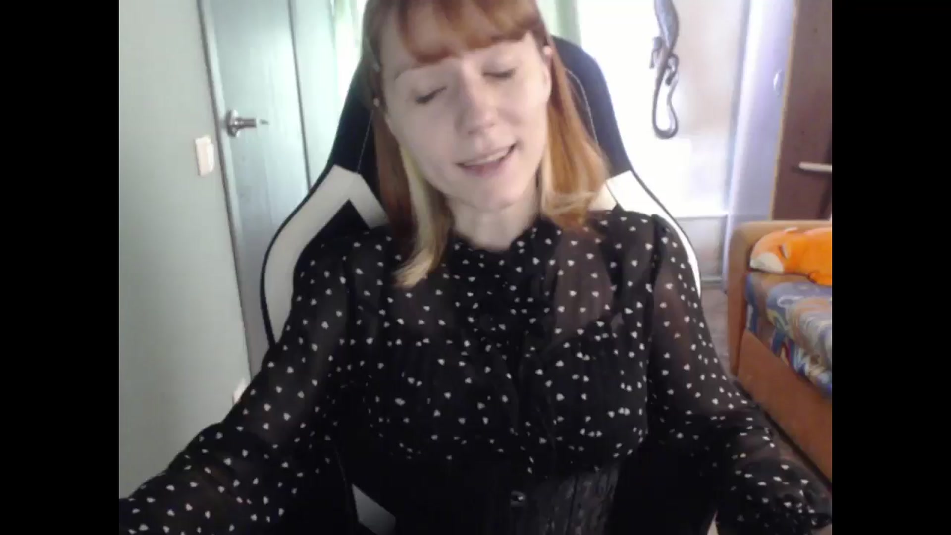 Gallery image thumbnail from NikiFoks18's myfreecams stream on, 03/30/2026, 06:14 image 20 of 20