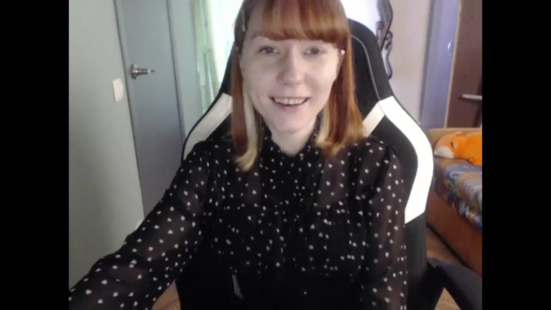 Gallery image thumbnail from NikiFoks18's myfreecams stream on, 03/30/2026, 08:12 image 15 of 20