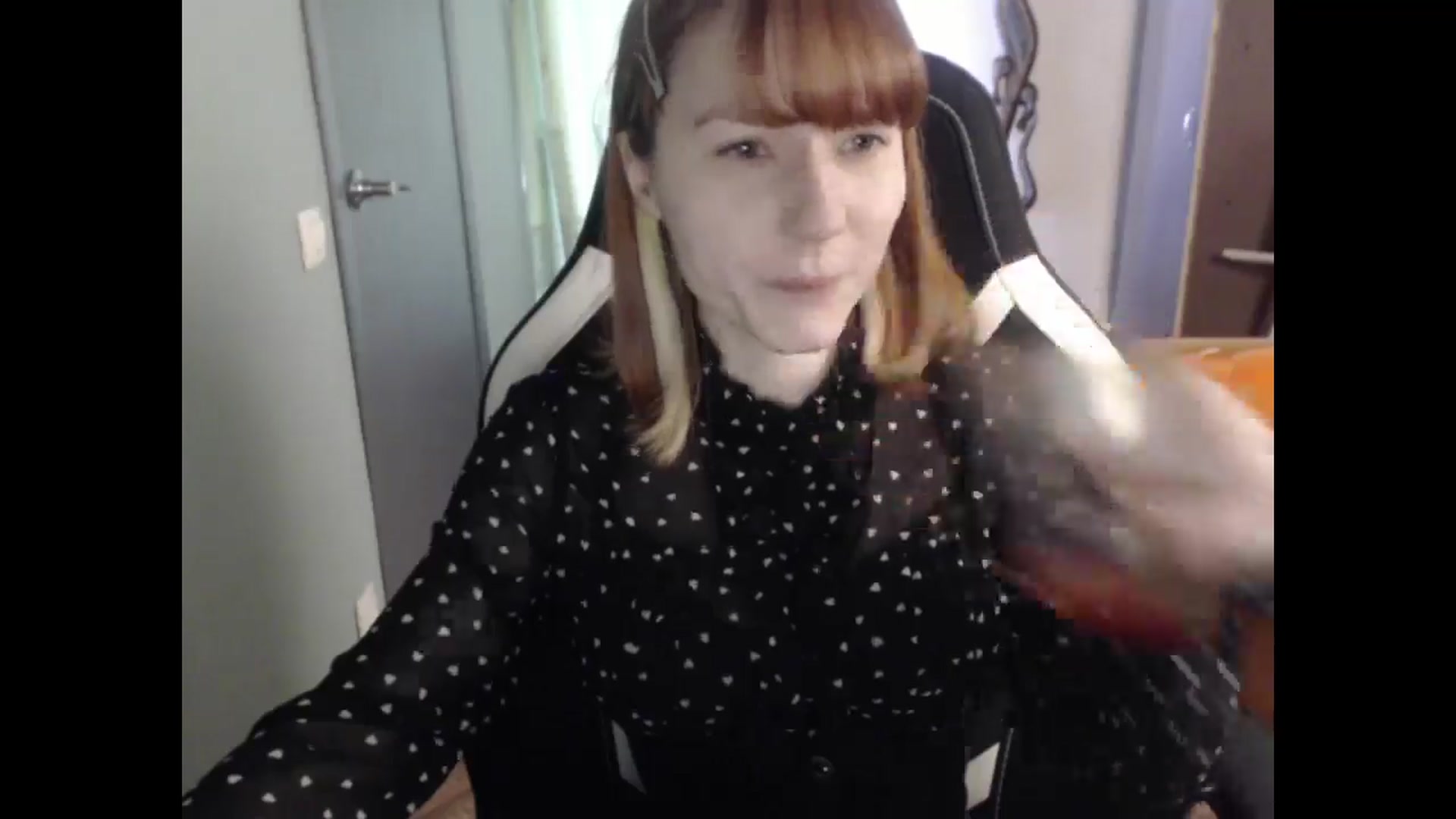 Gallery image thumbnail from NikiFoks18's myfreecams stream on, 03/30/2026, 08:12 image 13 of 20