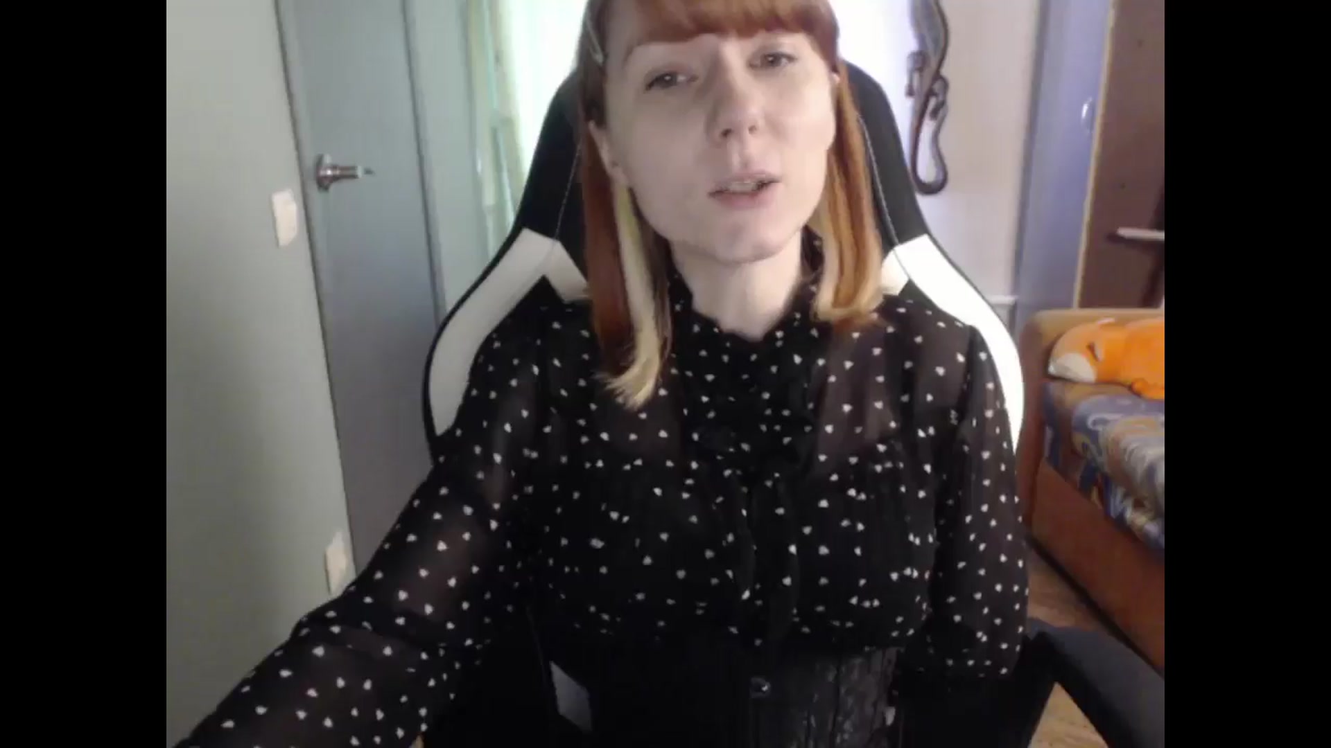 Gallery image thumbnail from NikiFoks18's myfreecams stream on, 03/30/2026, 08:12 image 10 of 20