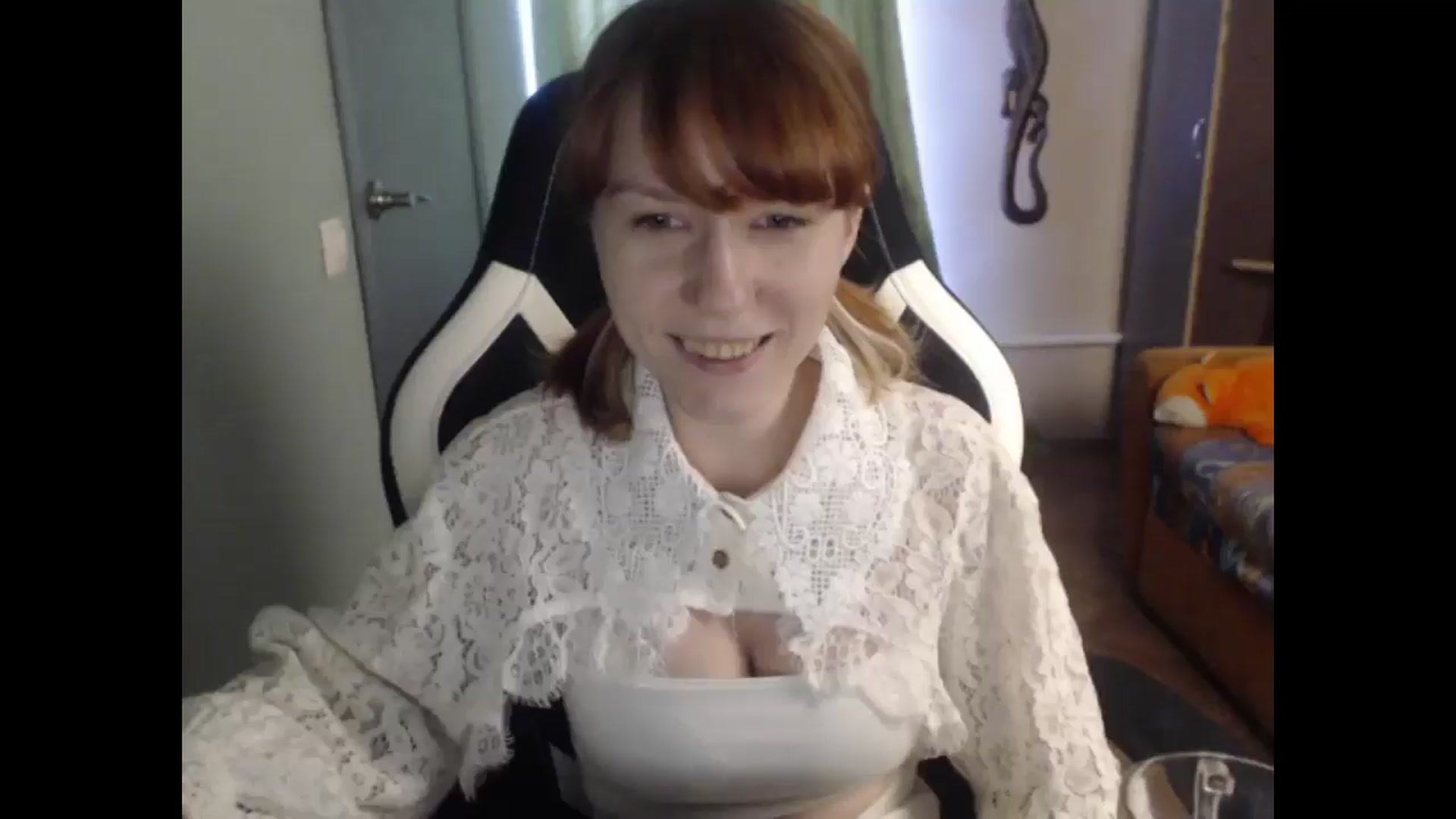 Gallery image thumbnail from NikiFoks18's myfreecams stream on, 03/31/2026, 12:38 image 1 of 20