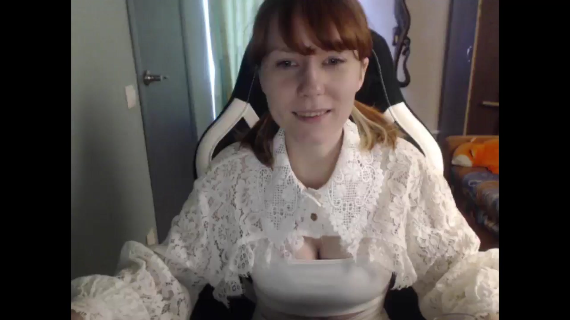 Gallery image thumbnail from NikiFoks18's myfreecams stream on, 03/31/2026, 12:38 image 10 of 20