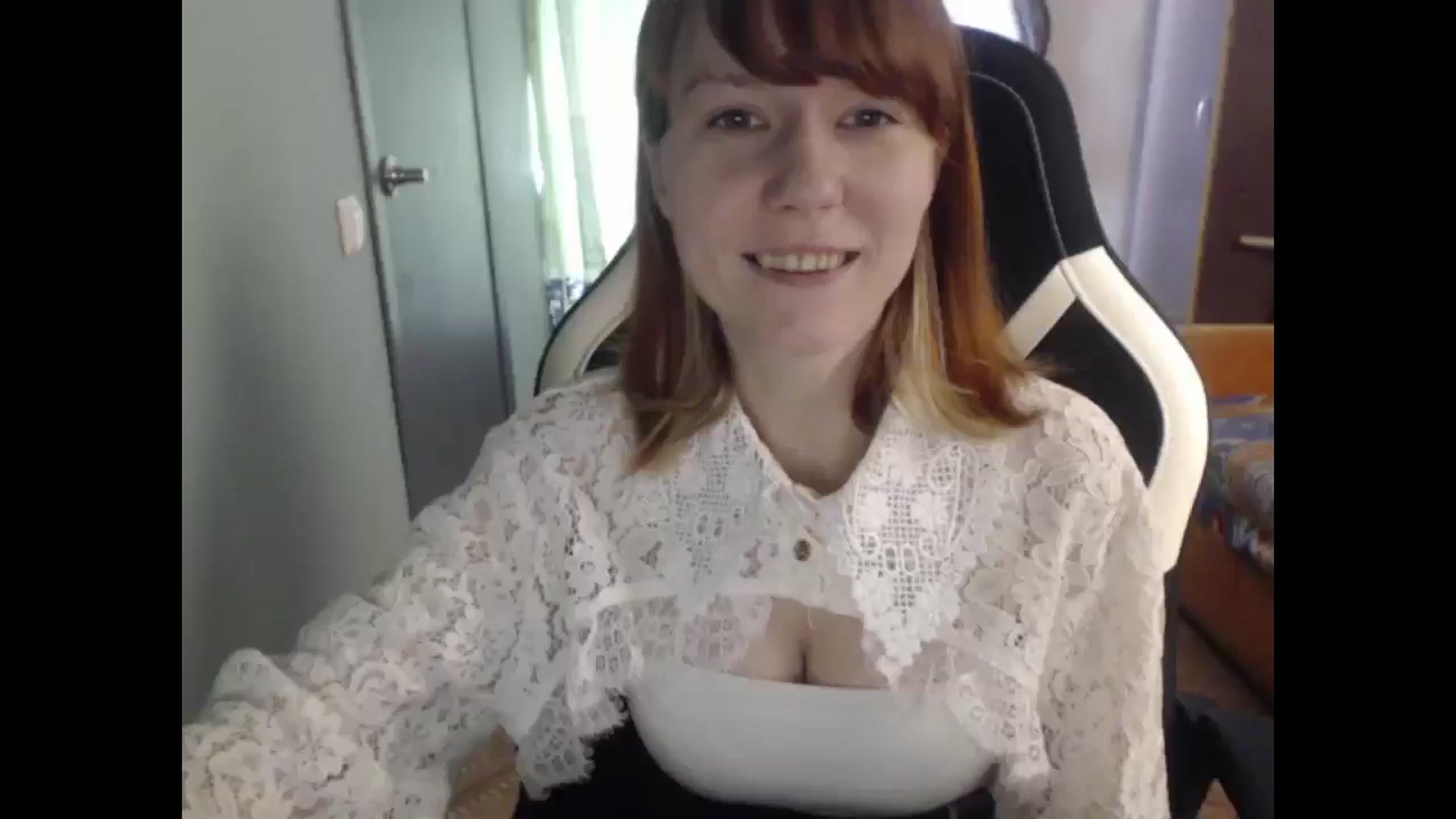 Gallery image thumbnail from NikiFoks18's myfreecams stream on, 04/03/2026, 06:41 image 9 of 20