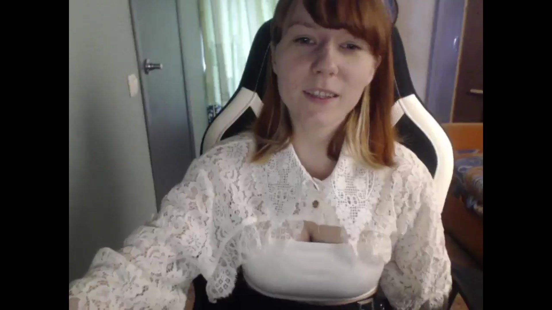 Gallery image thumbnail from NikiFoks18's myfreecams stream on, 04/03/2026, 06:41 image 5 of 20