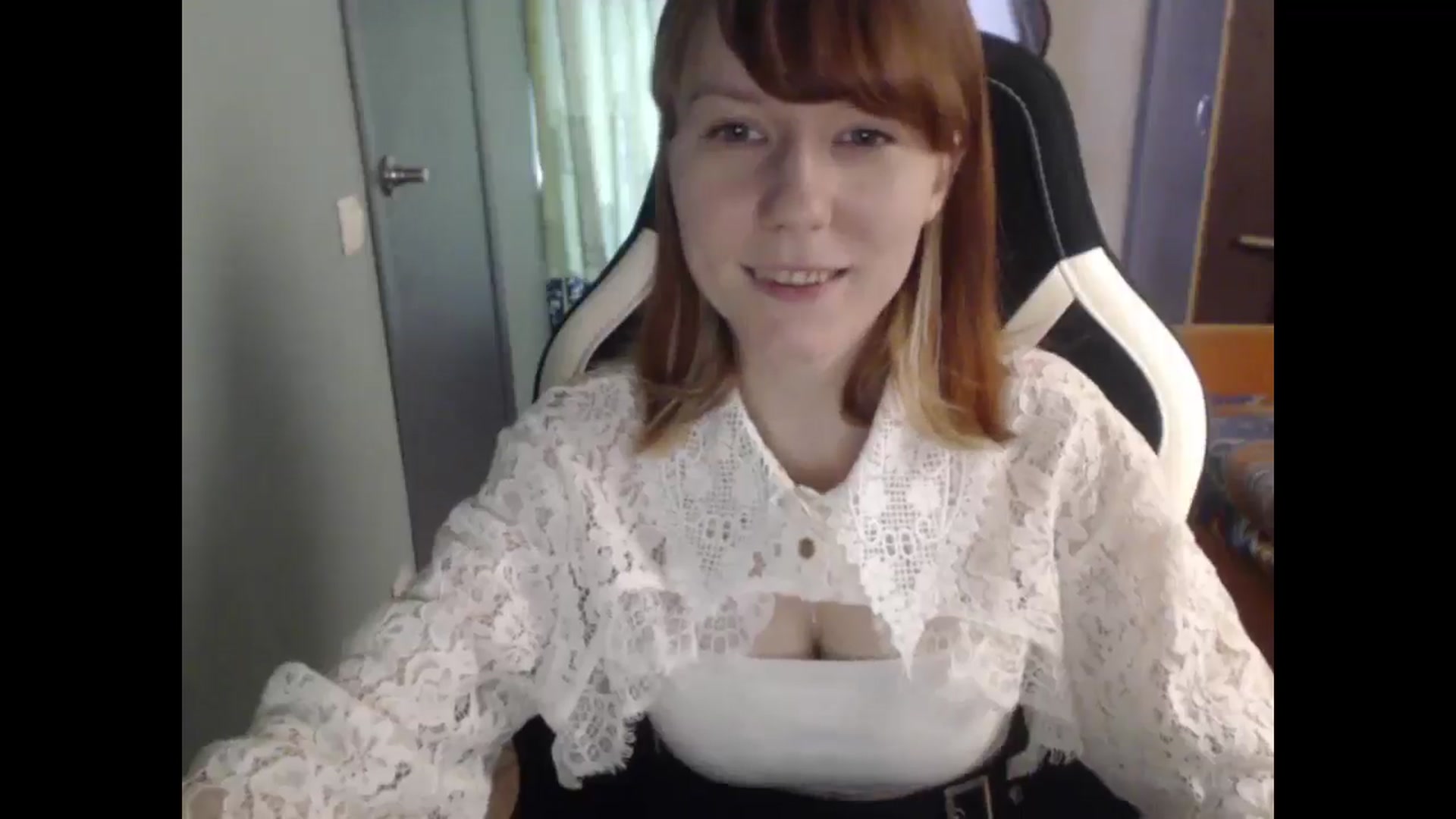 Gallery image thumbnail from NikiFoks18's myfreecams stream on, 04/03/2026, 06:41 image 2 of 20
