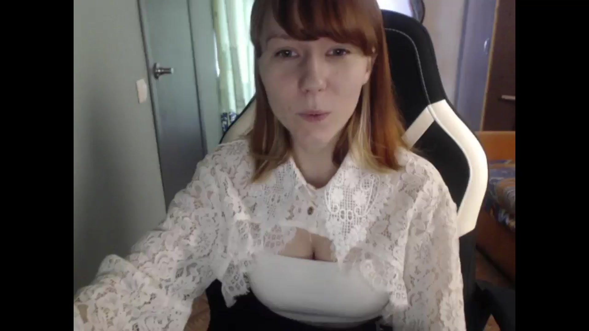 Gallery image thumbnail from NikiFoks18's myfreecams stream on, 04/03/2026, 06:41 image 8 of 20