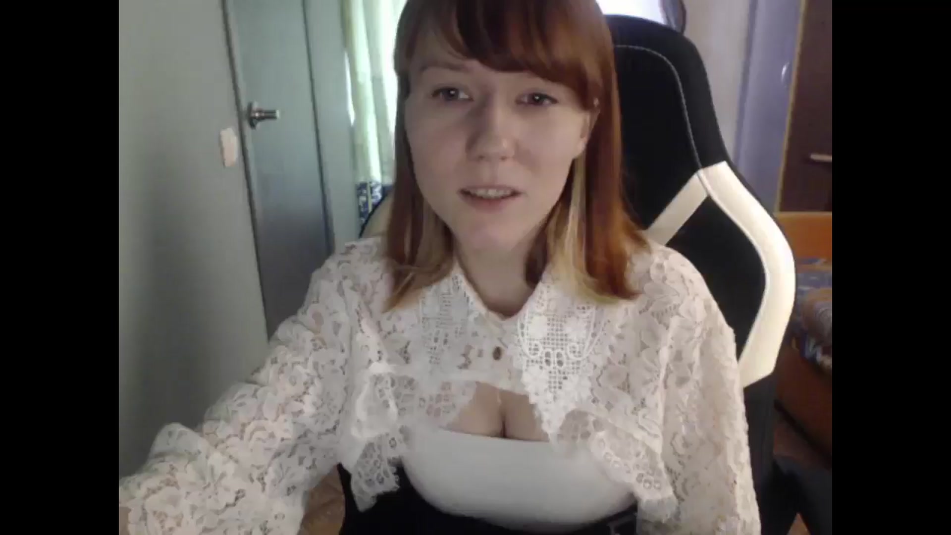 Gallery image thumbnail from NikiFoks18's myfreecams stream on, 04/03/2026, 06:41 image 10 of 20
