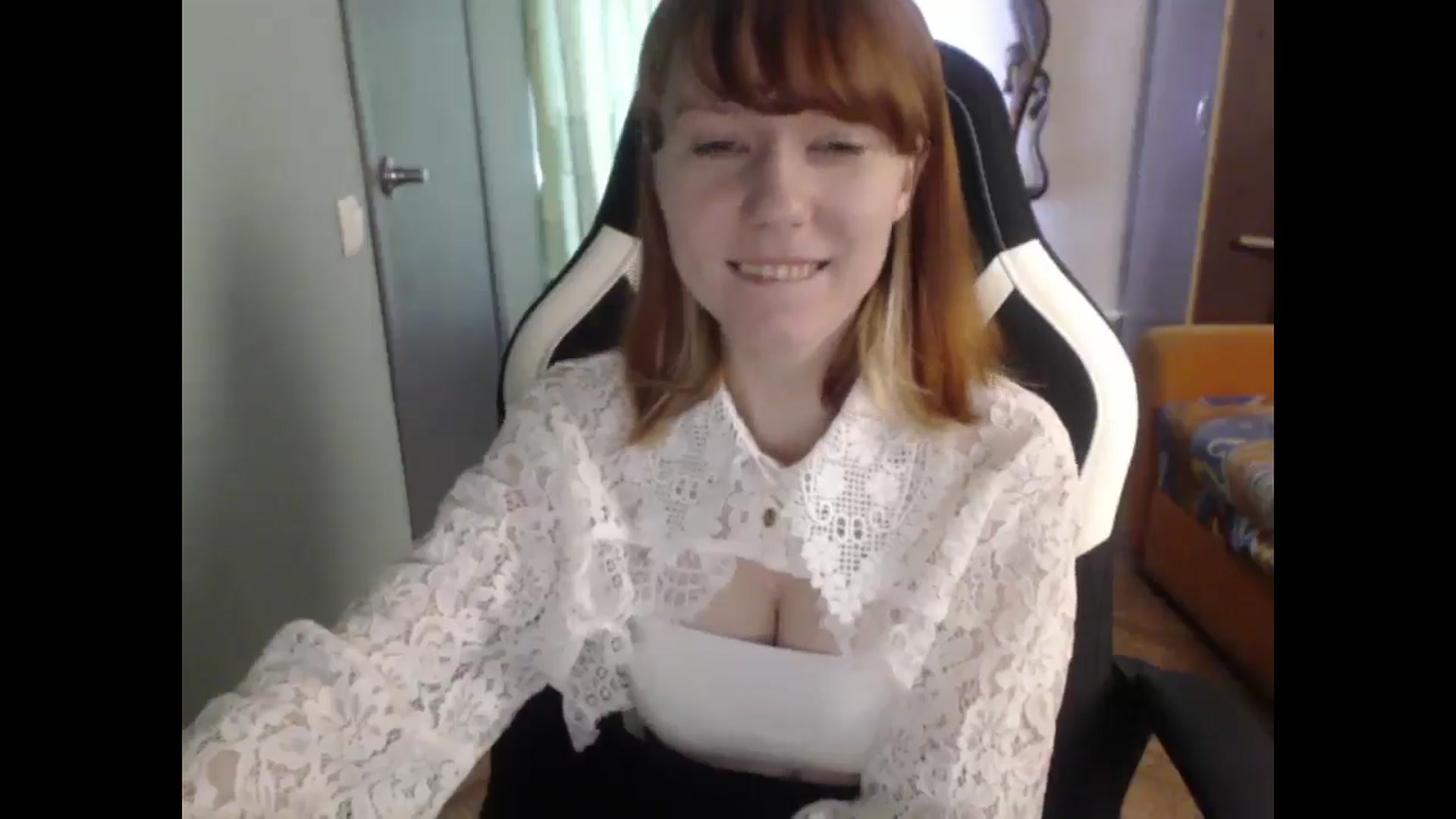 Gallery image thumbnail from NikiFoks18's myfreecams stream on, 04/03/2026, 06:41 image 15 of 20