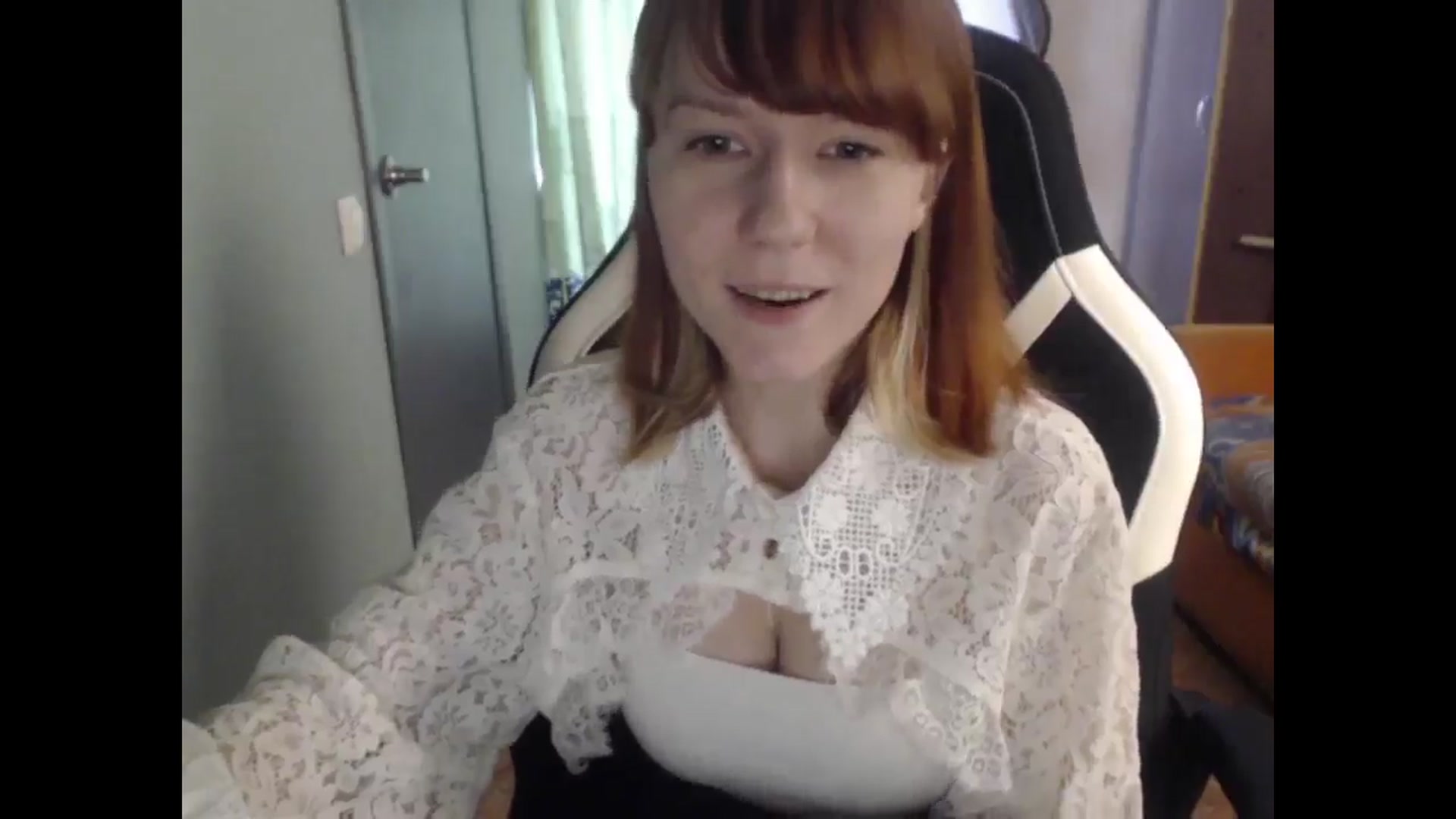 Gallery image thumbnail from NikiFoks18's myfreecams stream on, 04/03/2026, 06:41 image 11 of 20