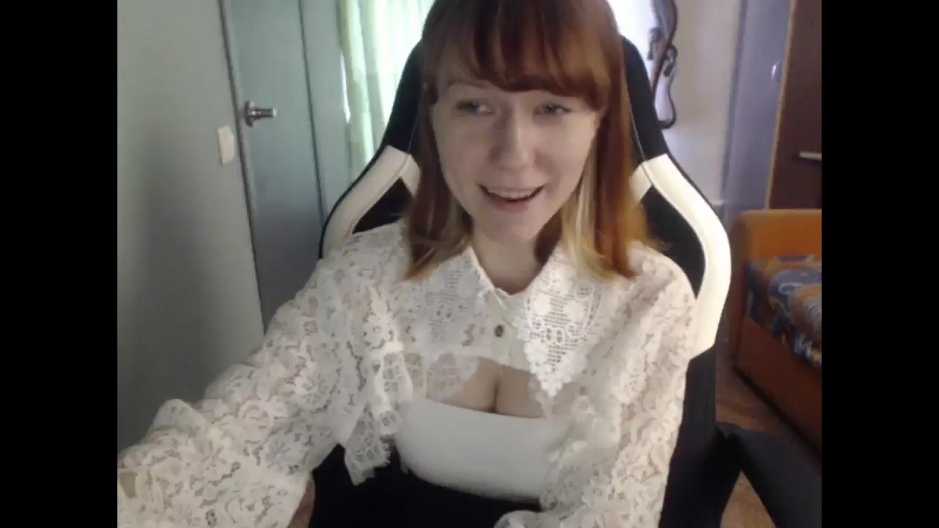 Gallery image thumbnail from NikiFoks18's myfreecams stream on, 04/03/2026, 06:41 image 14 of 20