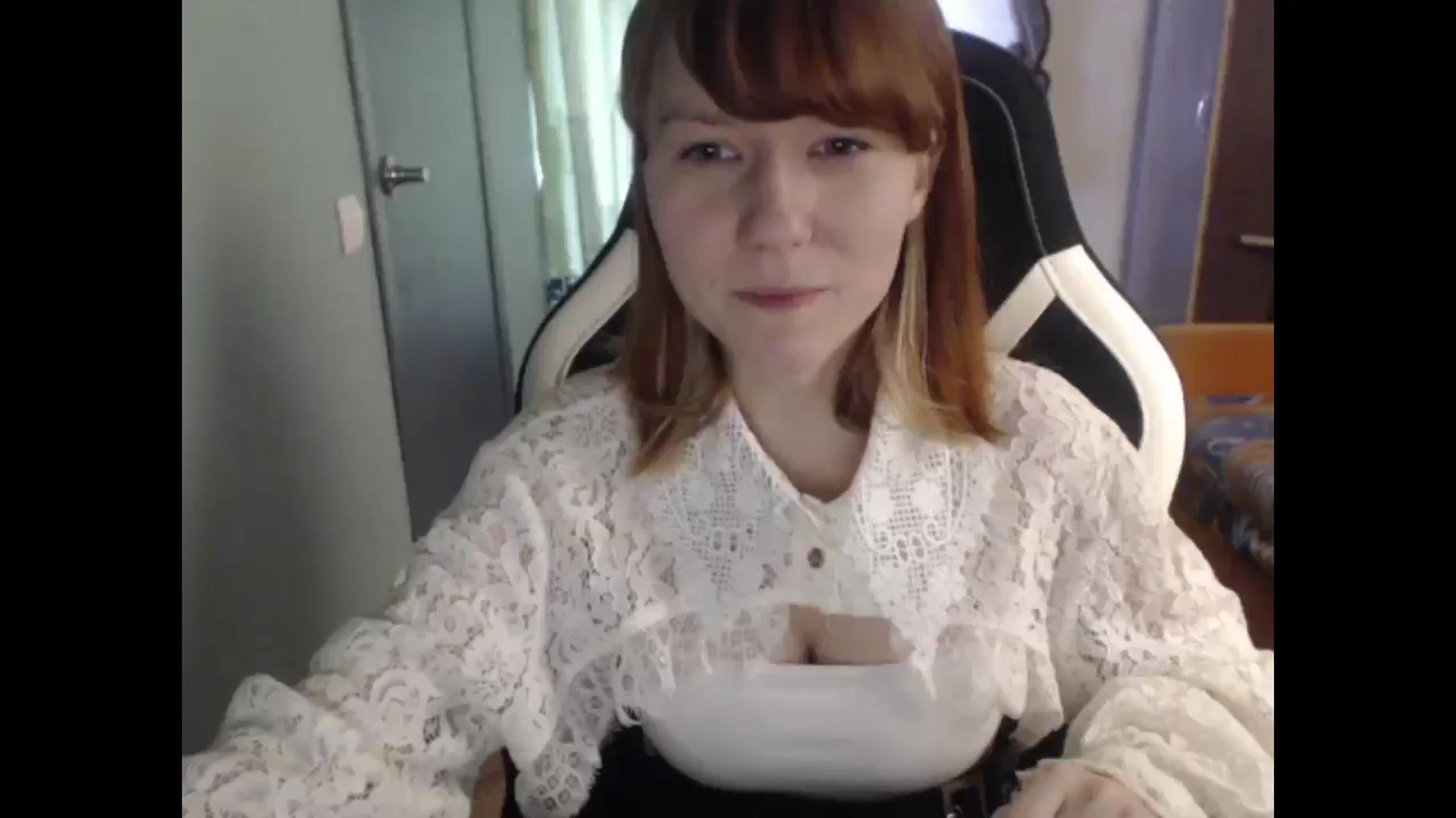 Gallery image thumbnail from NikiFoks18's myfreecams stream on, 04/03/2026, 06:41 image 4 of 20